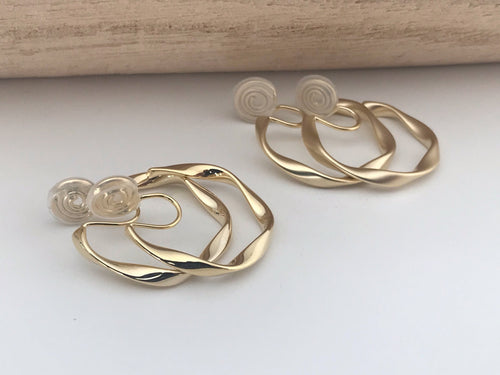 PAINLESS ! CLIPS U spiral earrings Twisted circle color Gold / Mat Gold. Comfortable Ear Clips Delicate Loops