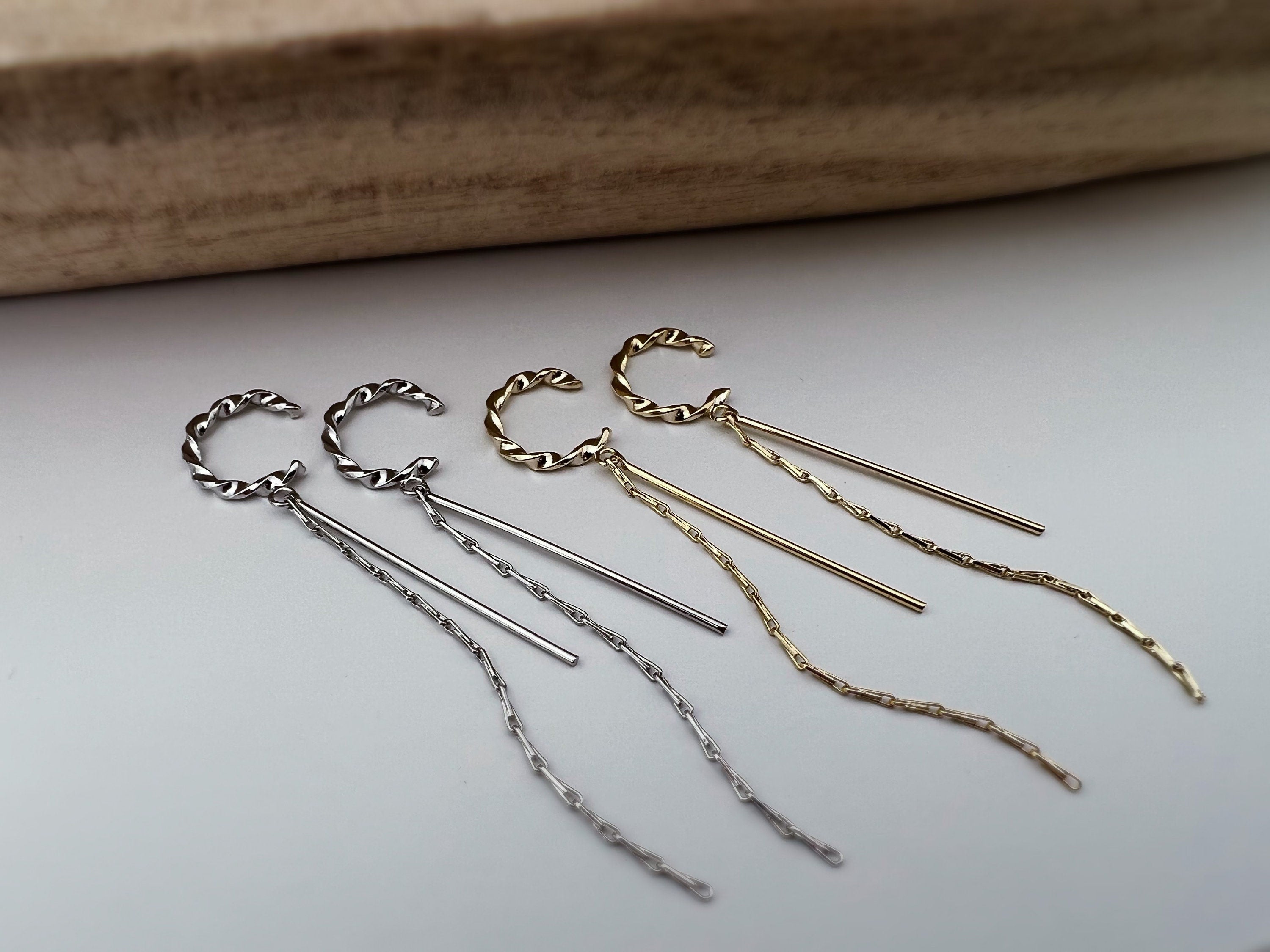 Clips d'oreilles torsadé avec longue chaine et barre couleur Argent/ Or pour oreilles non percées. clips d'oreilles confortable