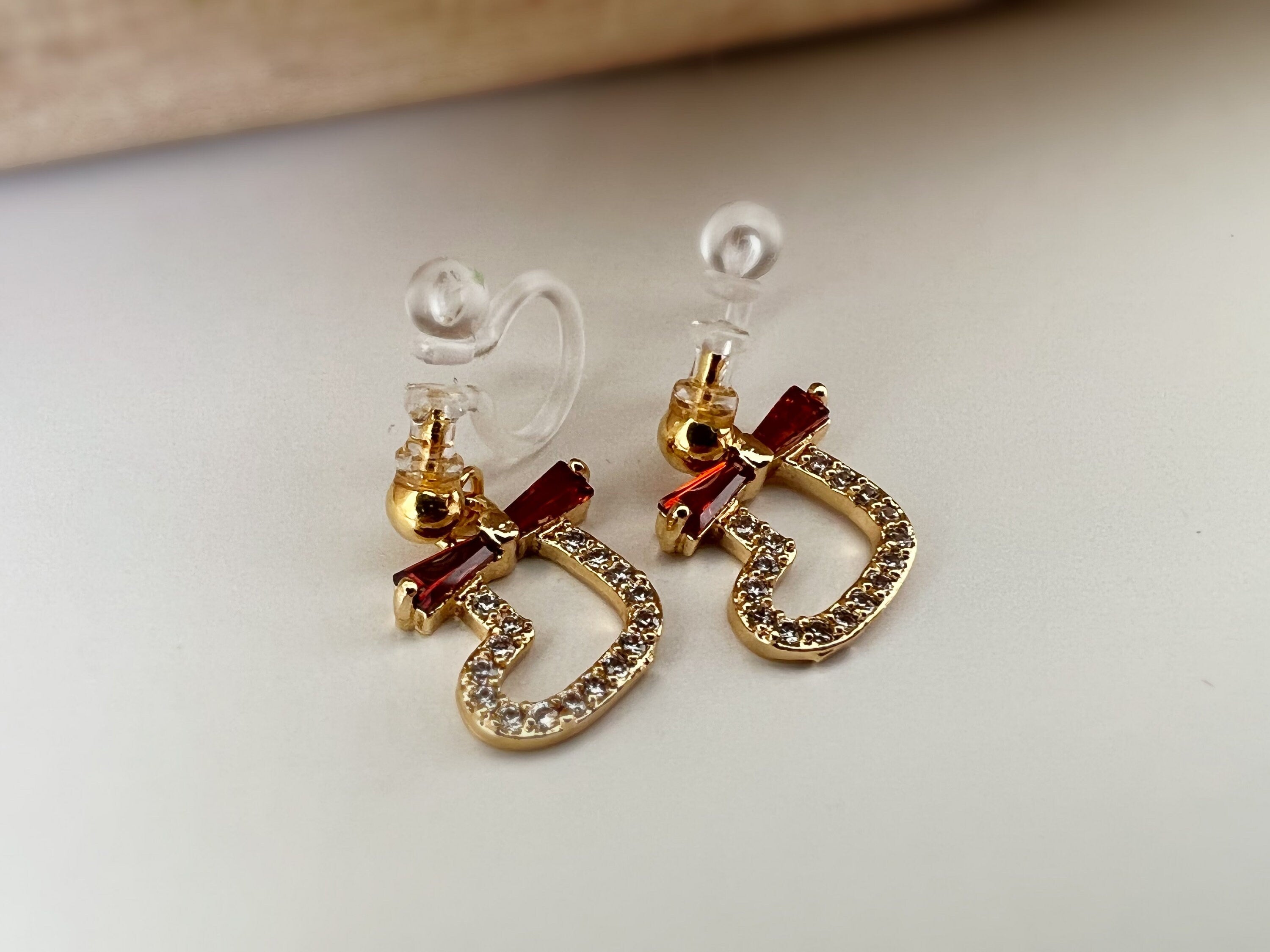 Christmas small Sock and Bell Clips Invisible bow tie red Zircon mini rhinestones, Comfortable Clips. Christmas Gifts Ready to offer