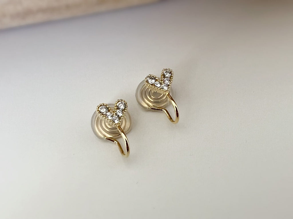 SANS DOULEUR ! Boucles d'oreilles CLIPS U spirale Mini Coeur strass Mini Zircon plaqué d'Or. Clips d'oreilles confortable.