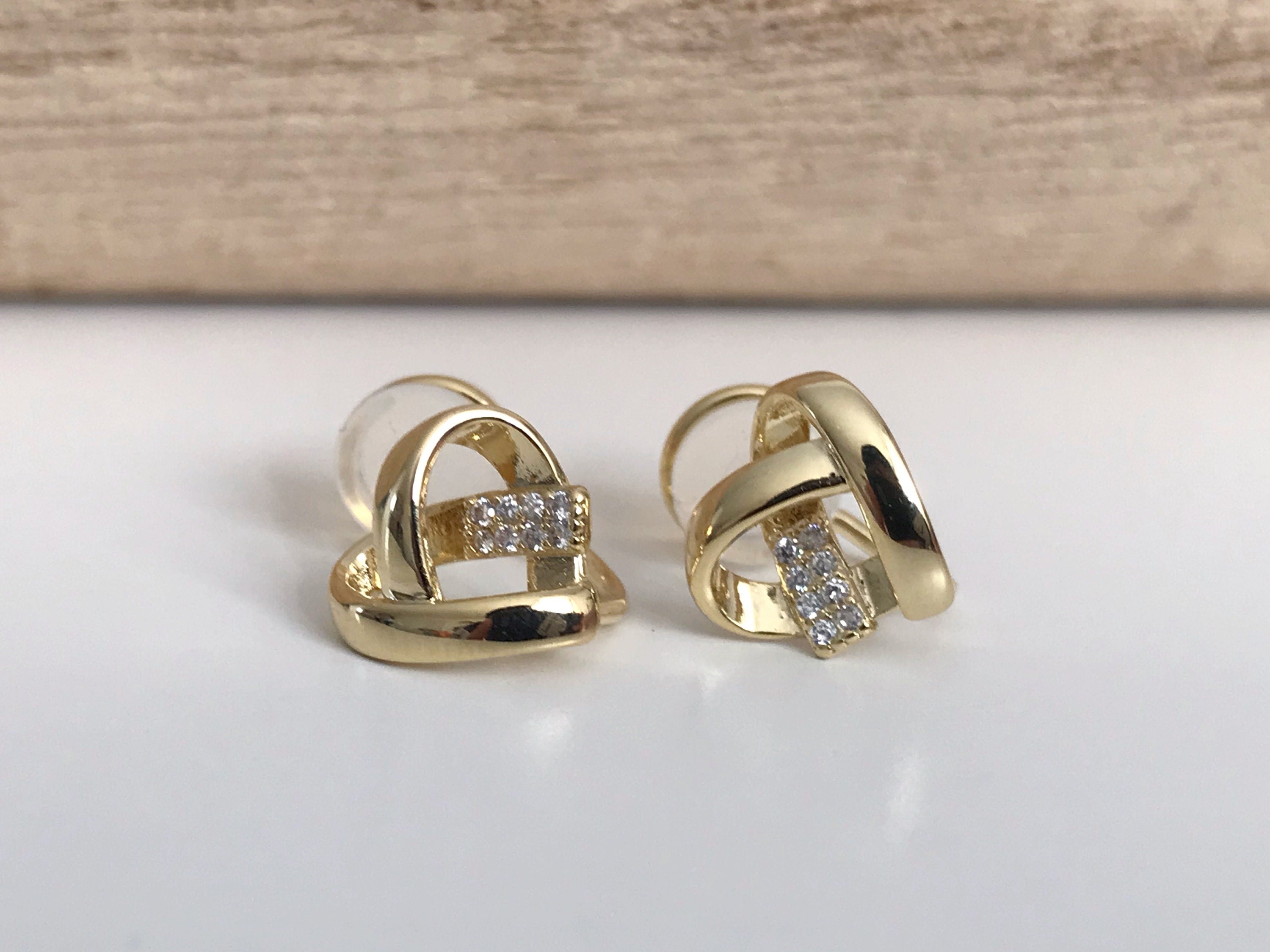 SANS DOULEUR ! Boucles d'oreilles CLIPS U Coeur strass couleur or / argent. Clips d'oreilles confortable Boucles Délicates