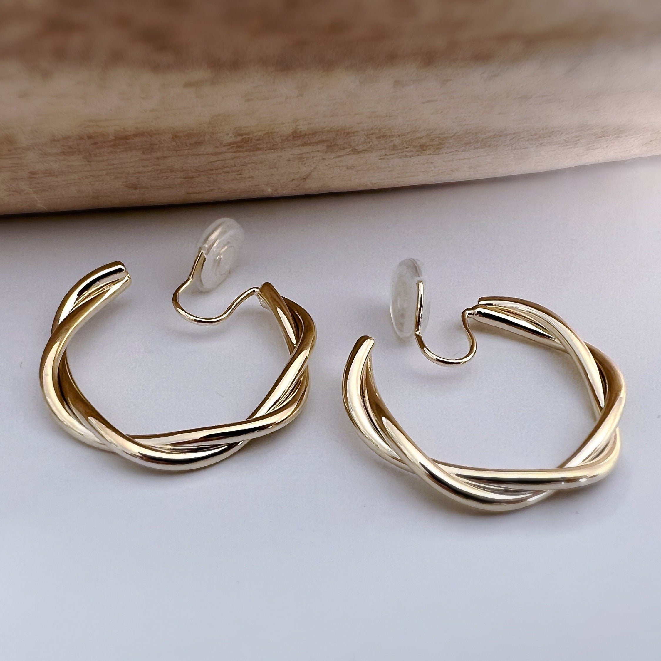 SANS DOULEUR ! 30MM Boucles d'oreilles CLIPS U spirale Cercle torsadé plaqué d'or. Clips d'oreilles confortable Boucles Délicates