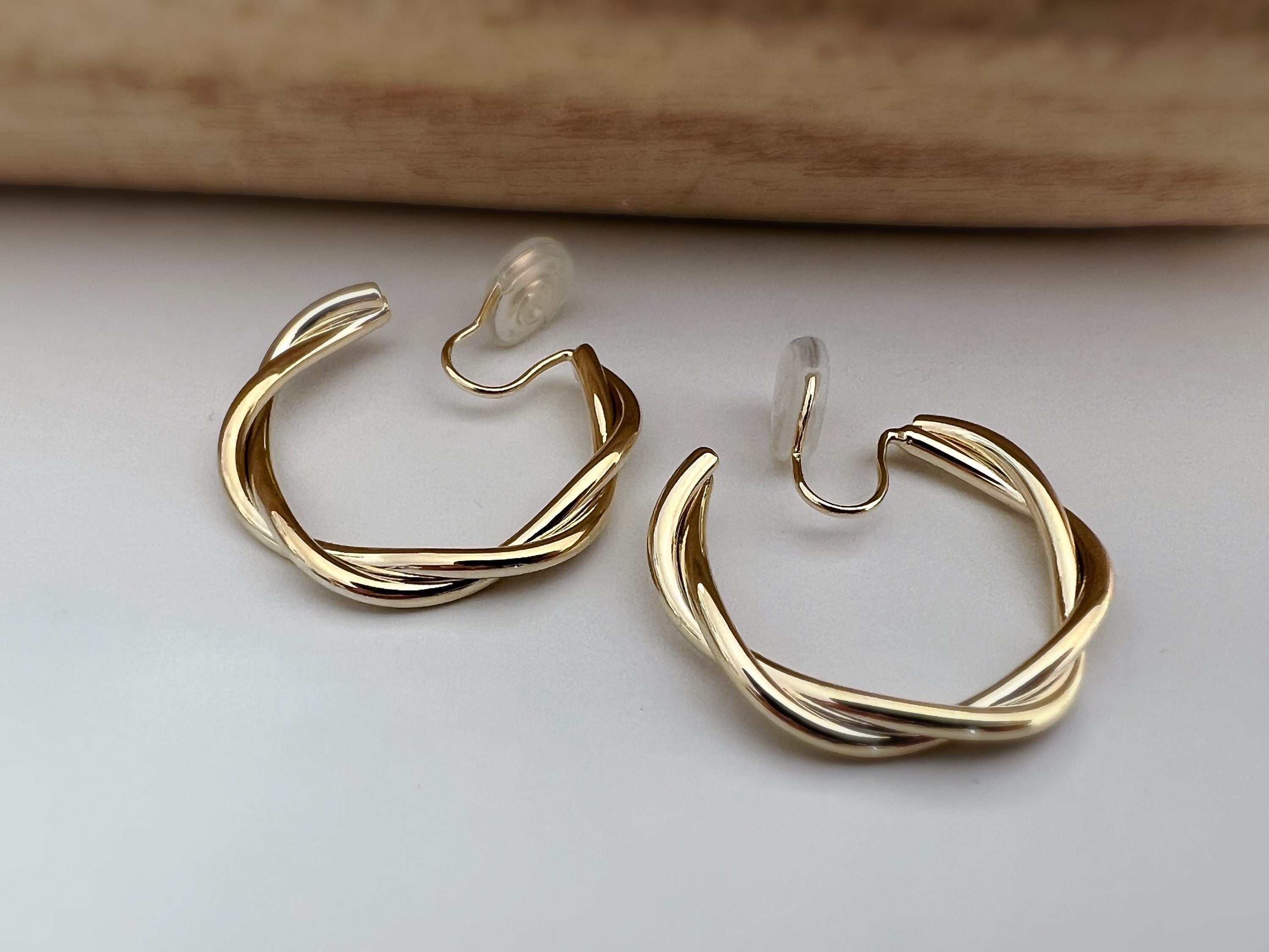 SANS DOULEUR ! 30MM Boucles d'oreilles CLIPS U spirale Cercle torsadé plaqué d'or. Clips d'oreilles confortable Boucles Délicates