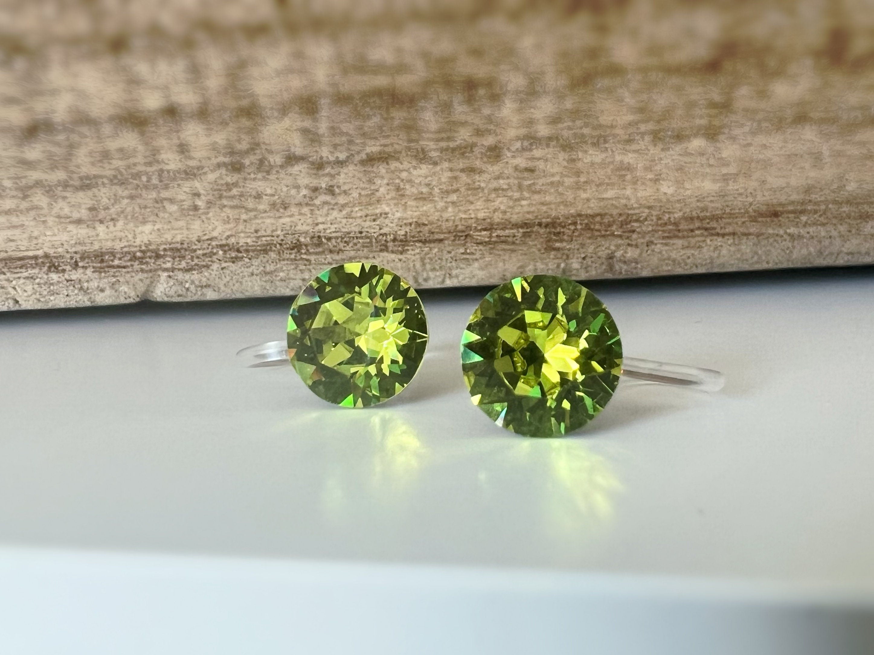 Boucles d'oreilles CLIPS invisible Cristal Rond CITRUS GREEN Cristaux PureCristal Clips d'Oreille Petit Rond vert citron, Bijoux Minimaliste