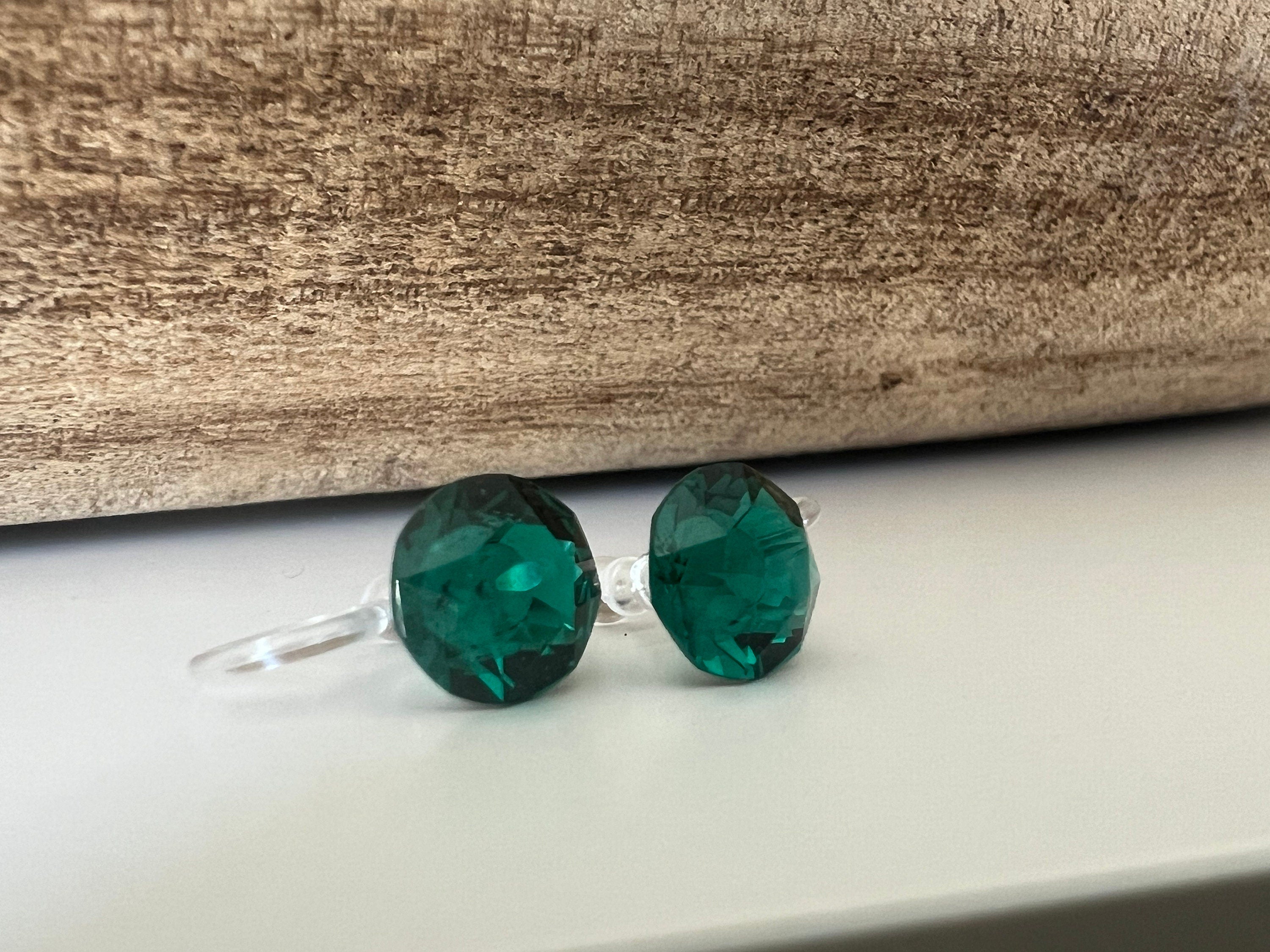 Invisible CLIPS Earrings Emerald Green Round Crystal Ignite PureCristal, Minimalist Dark Green Small Crystal Ear Clips.