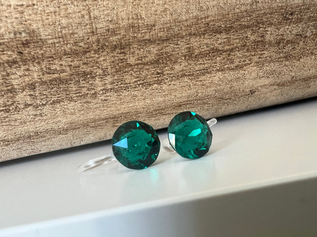 Invisible CLIPS Earrings Emerald Green Round Crystal Ignite PureCristal, Minimalist Dark Green Small Crystal Ear Clips.