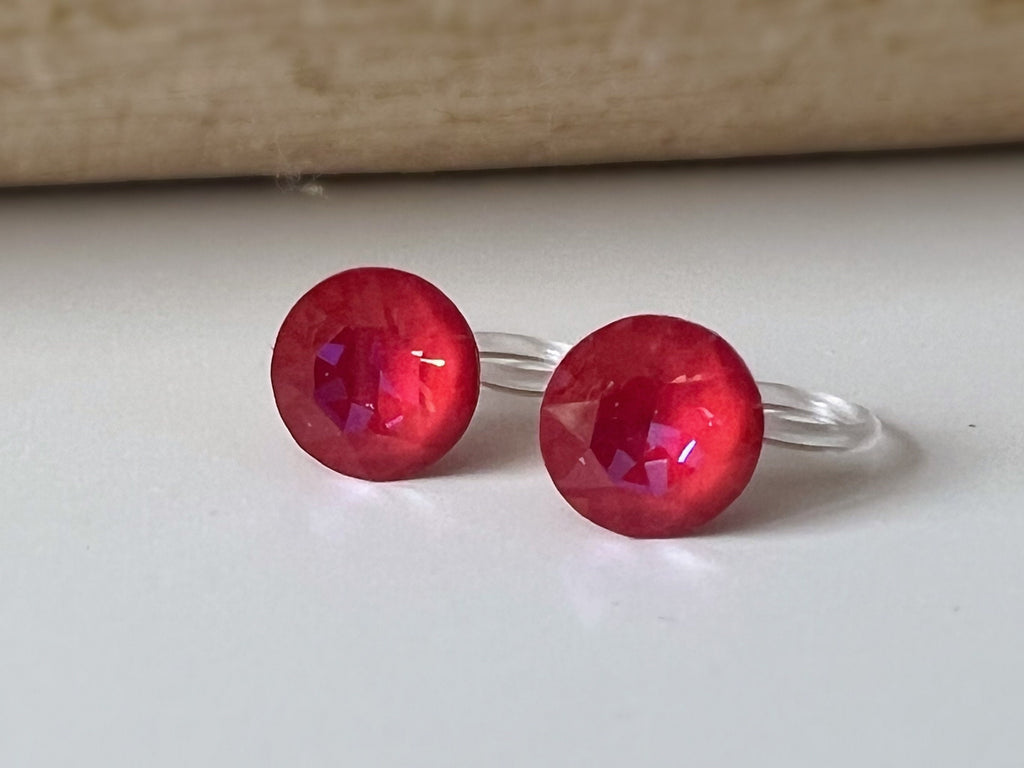 Boucles d'oreilles Clips invisible ROYAL RED DELITE Cristaux PureCrystal Clips d'Oreille Petit Rond rouge, Bijoux Minimaliste