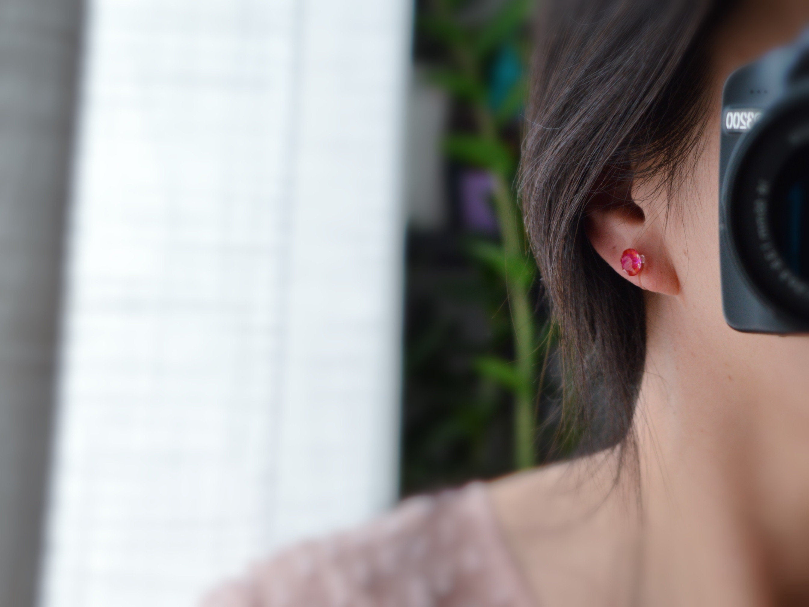 Boucles d'oreilles Clips invisible ROYAL RED DELITE Cristaux PureCrystal Clips d'Oreille Petit Rond rouge, Bijoux Minimaliste