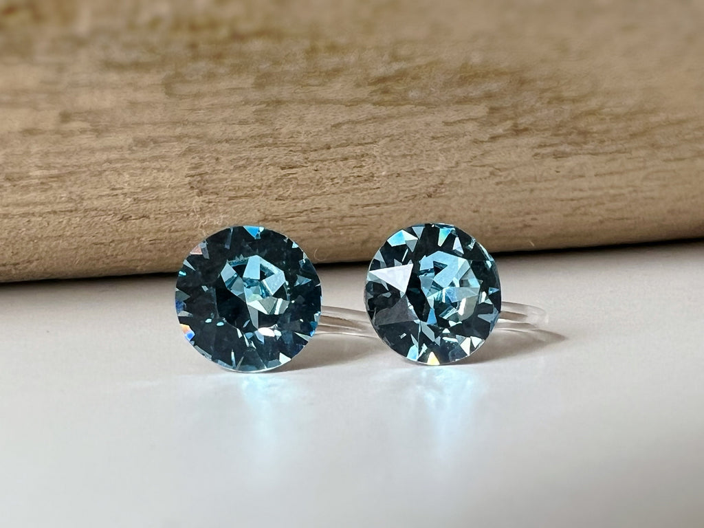 Boucles d'oreilles Clips invisible Rond AQUAMARINE Cristaux PureCristal Clips d'Oreille Petit Rond Bleu clair, Bijoux Minimaliste