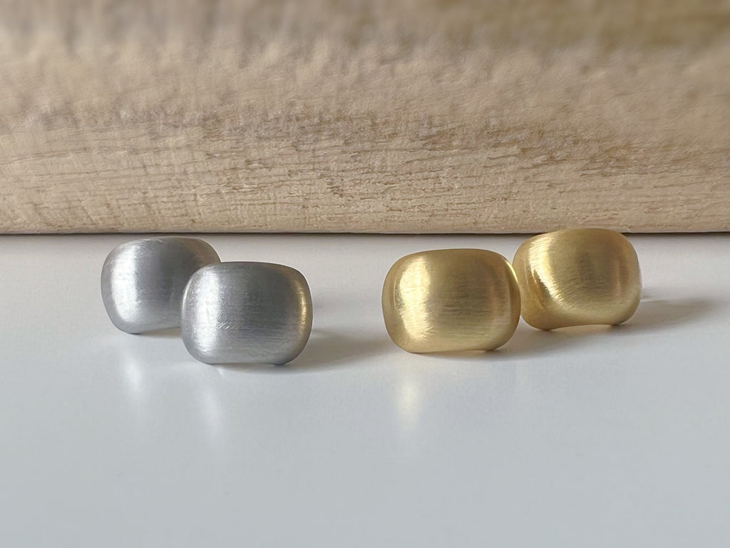 Boucles d'oreilles Clips INVISIBLES rectangle couleur Or / Argent. Clips d'oreilles Confortables Prêt à offrir