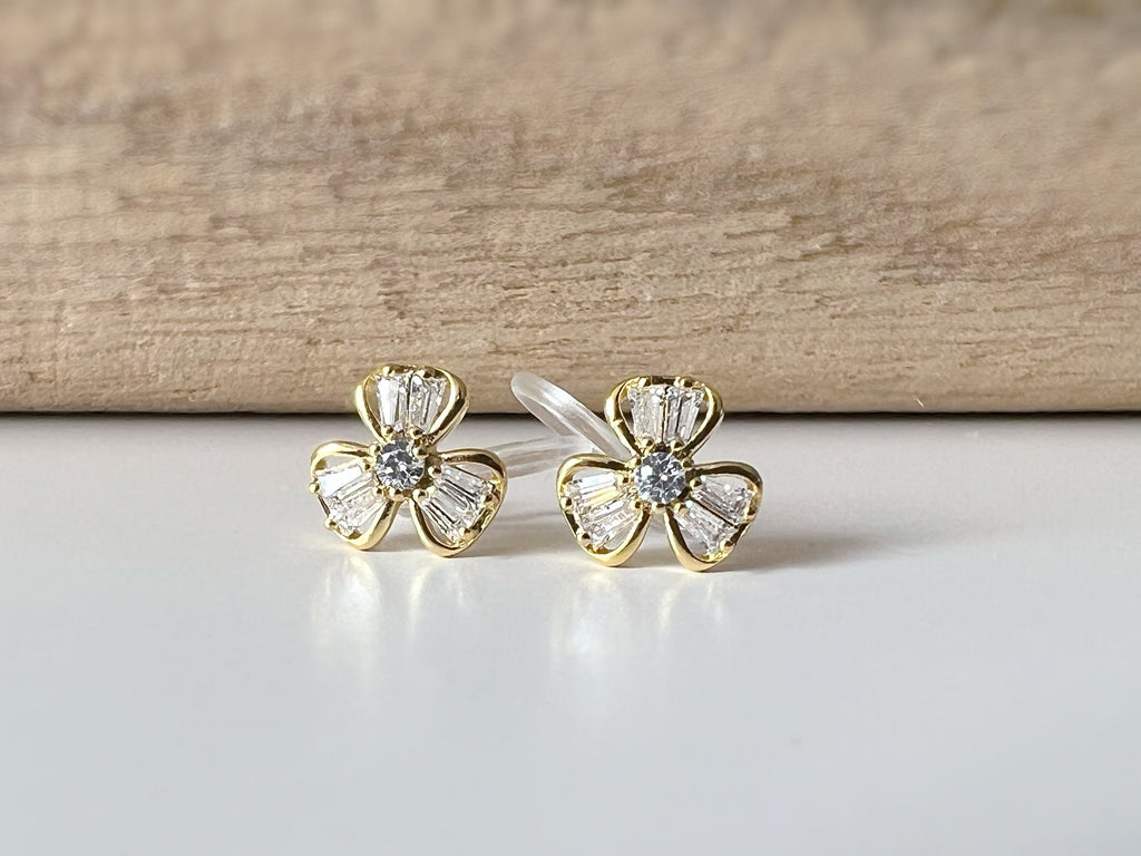 Mini CLIPS d'oreilles invisibles, petit Trèfle Or Zircon Boucles d'oreilles clips confortable délicat minimaliste