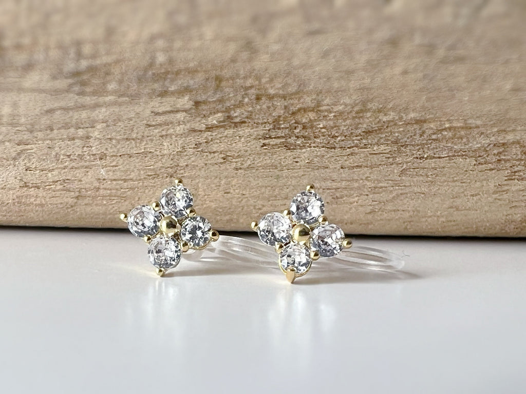 Mini invisible EAR CLIPS, Mini Flower four petals Gold Zircon, Comfortable delicate minimalist clip earrings