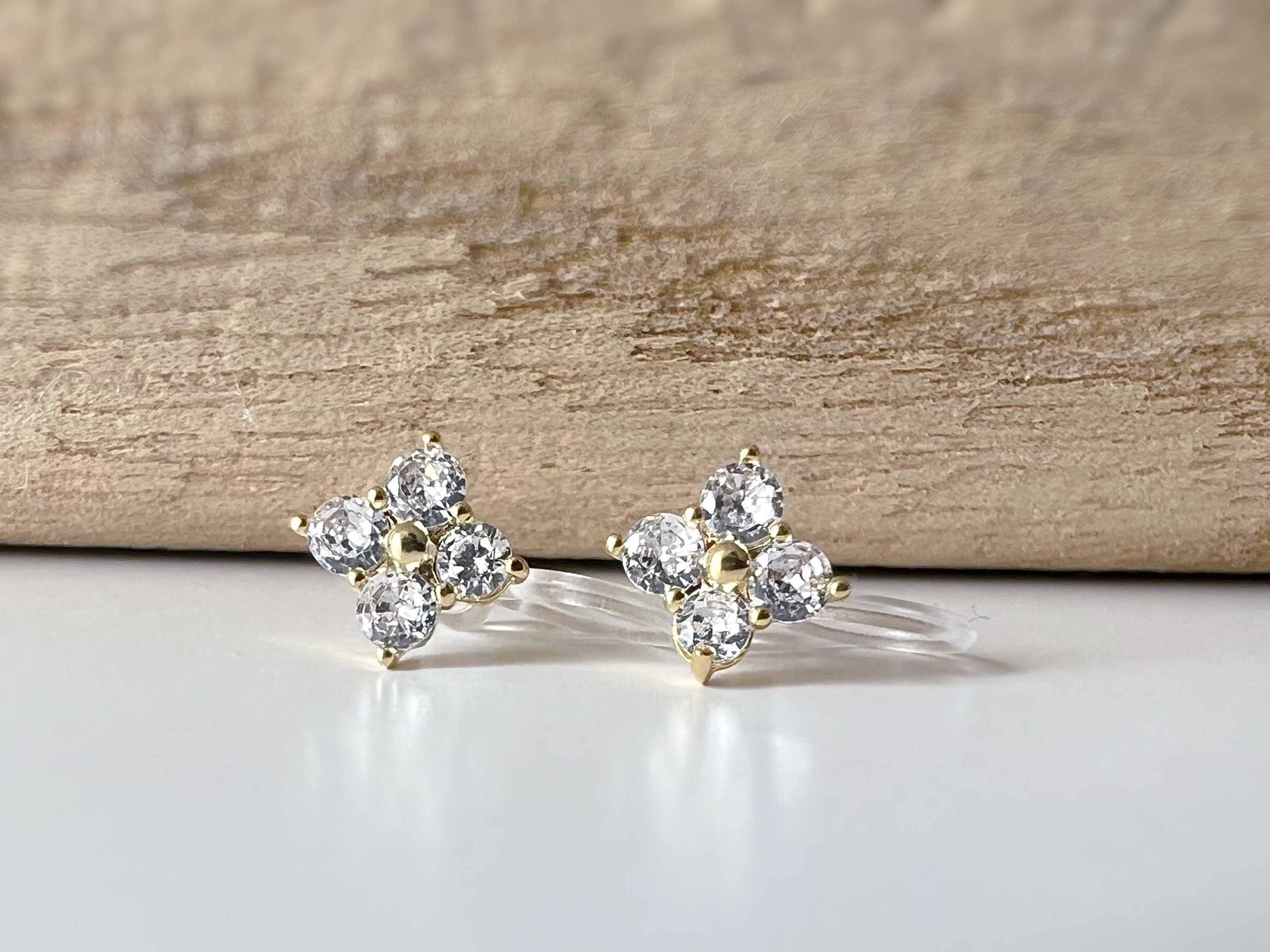 Mini invisible EAR CLIPS, Mini Flower four petals Gold Zircon, Comfortable delicate minimalist clip earrings