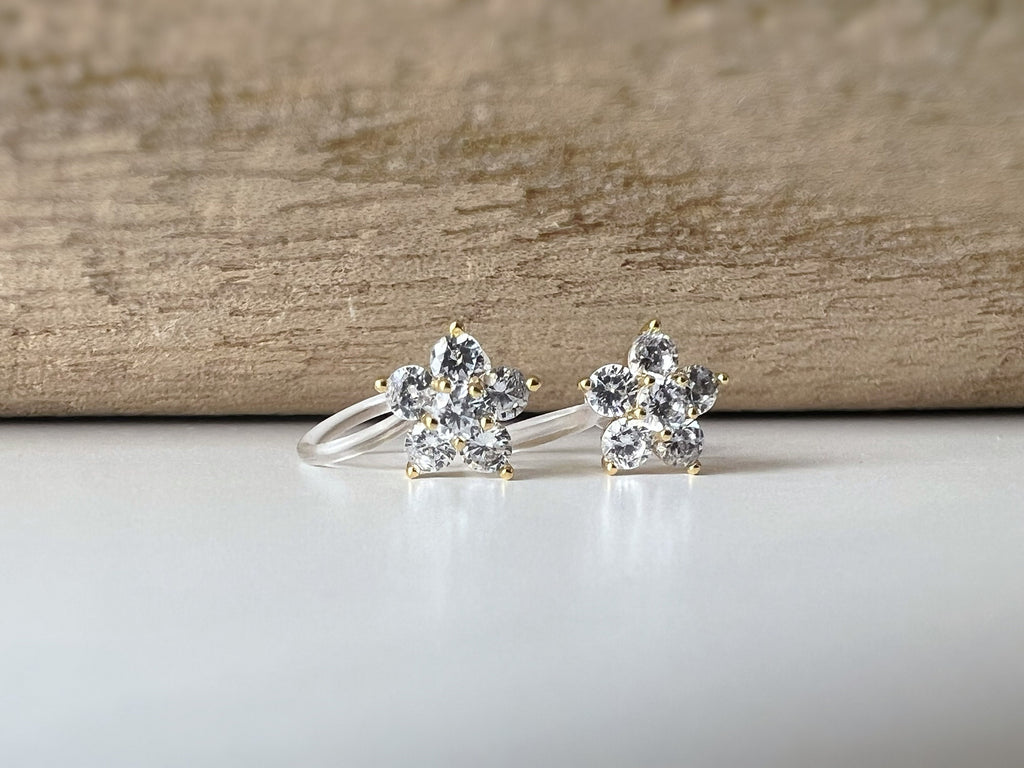 Mini CLIPS d'oreilles invisibles, Mini Fleur cinq pétales Or Zircon, Boucles d'oreilles clips confortable délicat minimaliste