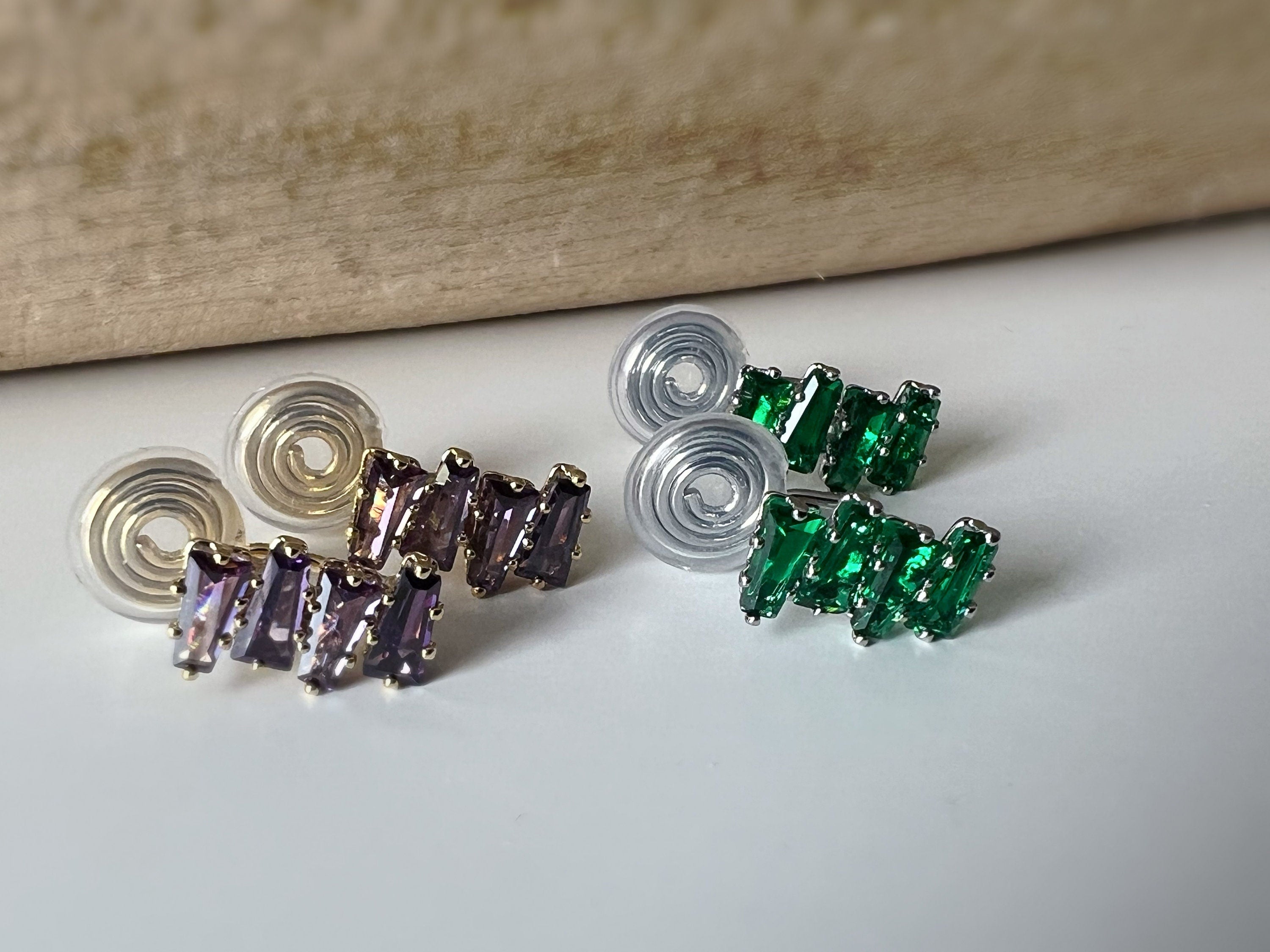 SANS DOULEUR ! Boucles d'oreilles CLIPS U spirale Rectangle Violet Or / Vert Argent. Clips confortable