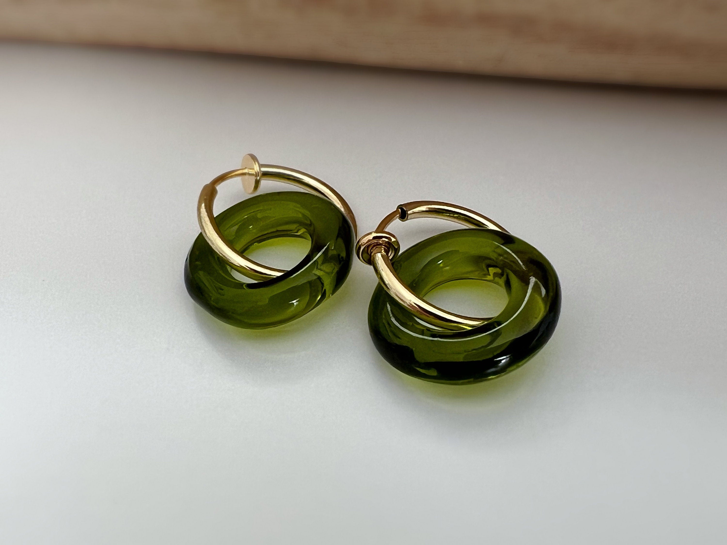 2 EN 1 Créoles Clips 20mm OR Cercle Vert Olive / Vert paon / Bleu / Marron. Clips d'oreilles Anneaux Or diamètre du fil 1.5mm ou 2mm