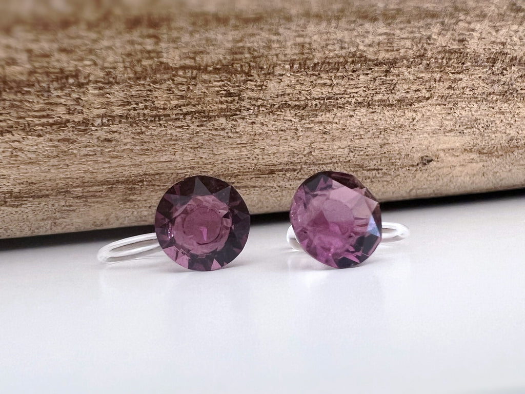 Boucles d'oreilles CLIPS invisible Rond AMETHYST IGNITE Cristaux PureCrystal Clips d'Oreille Petit Rond violet, Bijoux Minimaliste