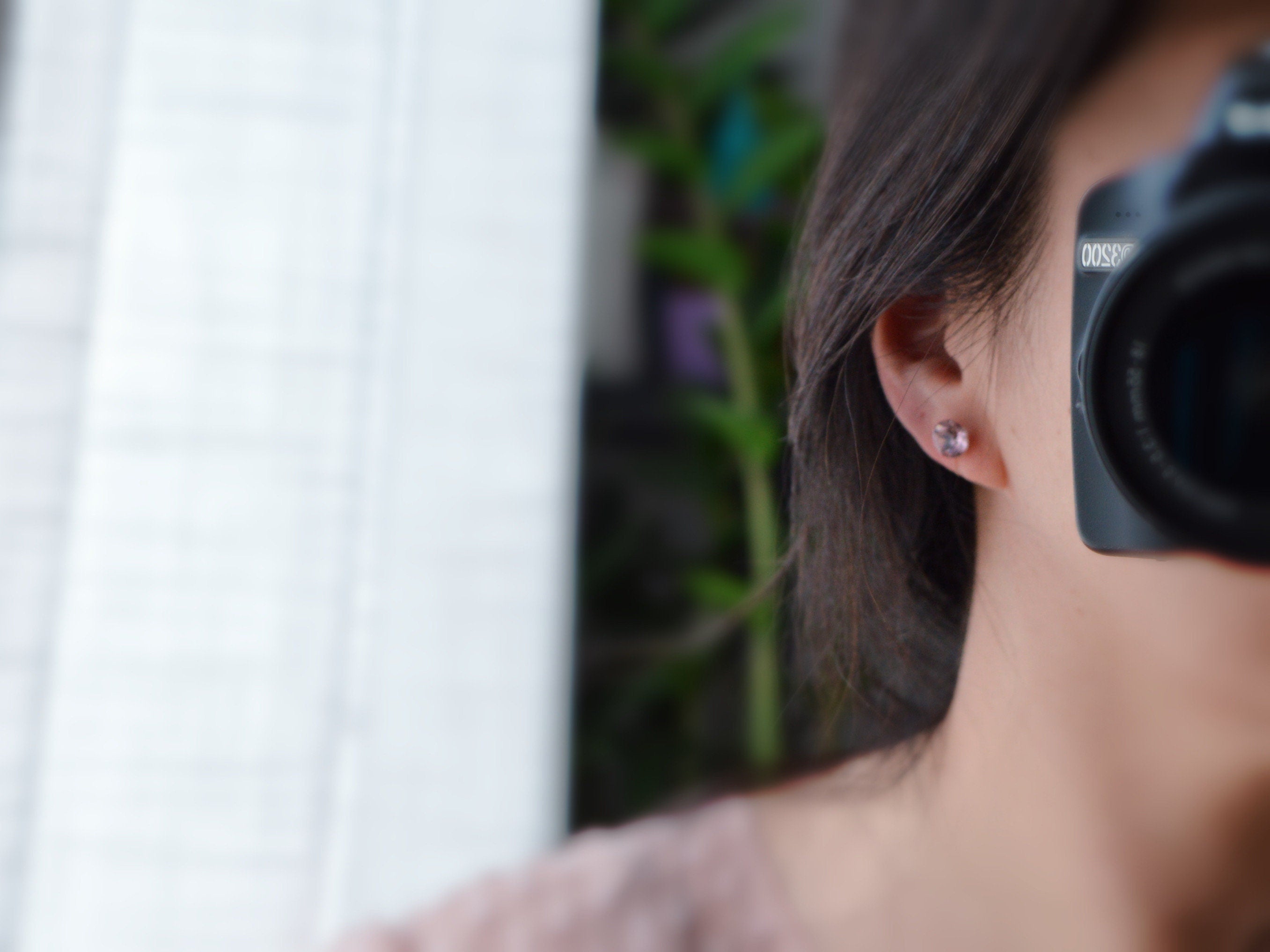 Invisible Round Clip Earrings LIGHT AMETHYST Crystals PureCrystal Ear Clips Small Round Light Pink, Minimalist Jewelry