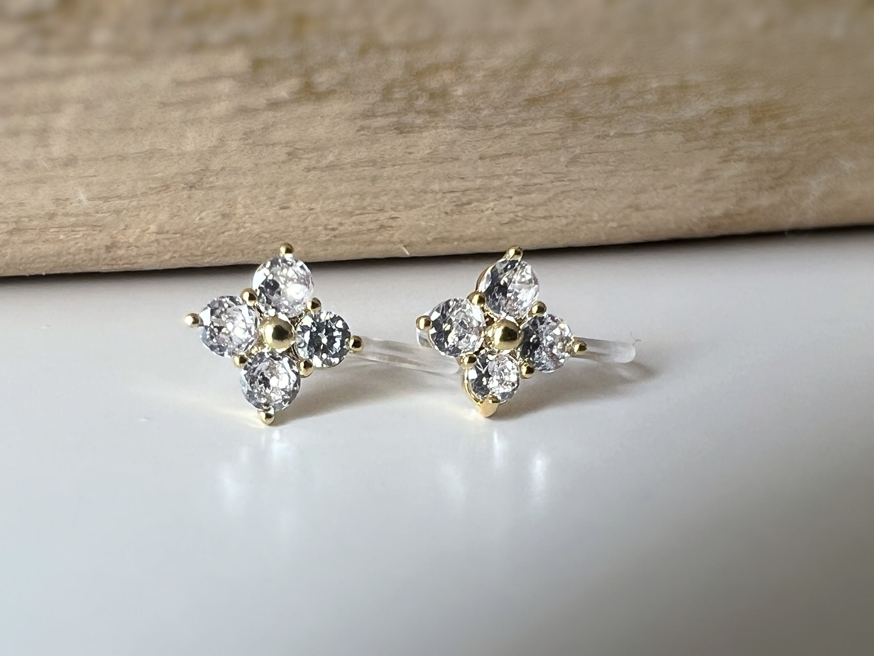 Mini invisible EAR CLIPS, Mini Flower four petals Gold Zircon, Comfortable delicate minimalist clip earrings