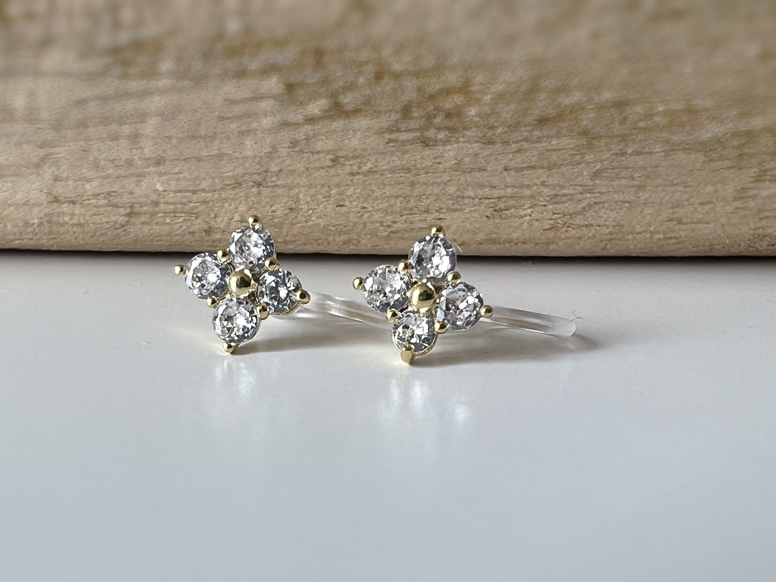 Mini invisible EAR CLIPS, Mini Flower four petals Gold Zircon, Comfortable delicate minimalist clip earrings