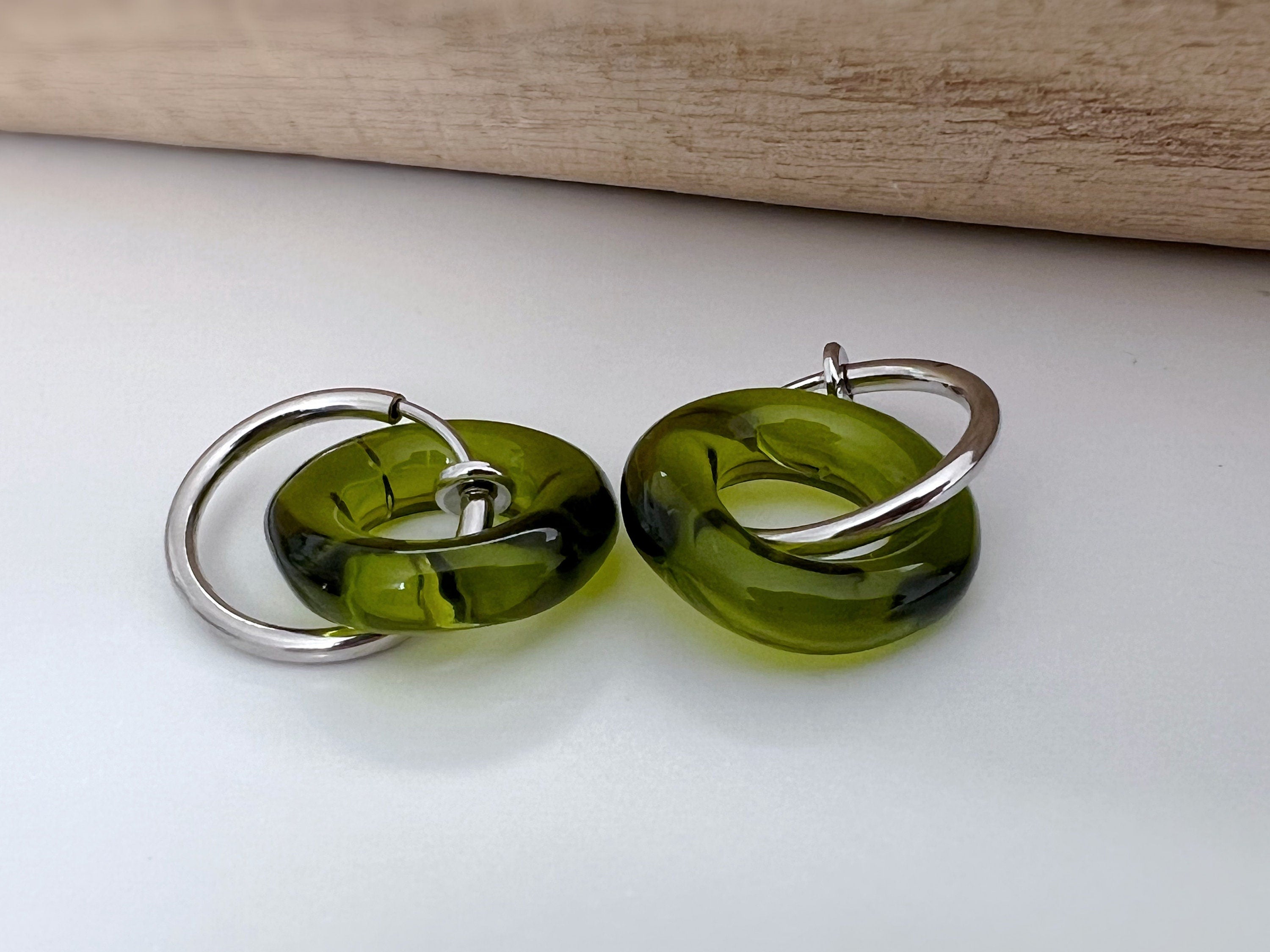 2 EN 1 Créoles Clips 20mm ARGENT Cercle Vert Olive / Vert paon / Bleu / Marron. Clips d'oreilles Anneaux argent diamètre du fil 1.5mm ou 2mm