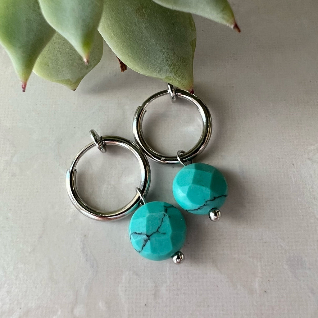 2-EN-1 Boucles d'oreilles CLIPS pendantes perles facettes turquoises Créoles Or / Argent. Clips d'oreilles discrètes oreilles non percées