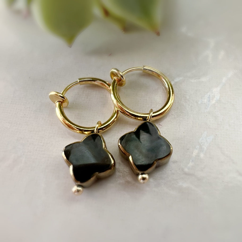 Clips d'oreille 2-EN-1 CLIPS anneaux Créoles doré avec Perle Noire trèfle à quatre feuilles en verre Bijoux quotidien Anneaux 1.3cm