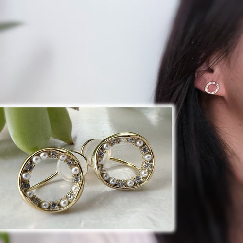 SANS DOULEUR ! Boucles d'oreilles CLIPS U Cercle Mini Pierres Zircon Perle blanche Rond plaqué d'Or. Clips d'oreilles confortable.