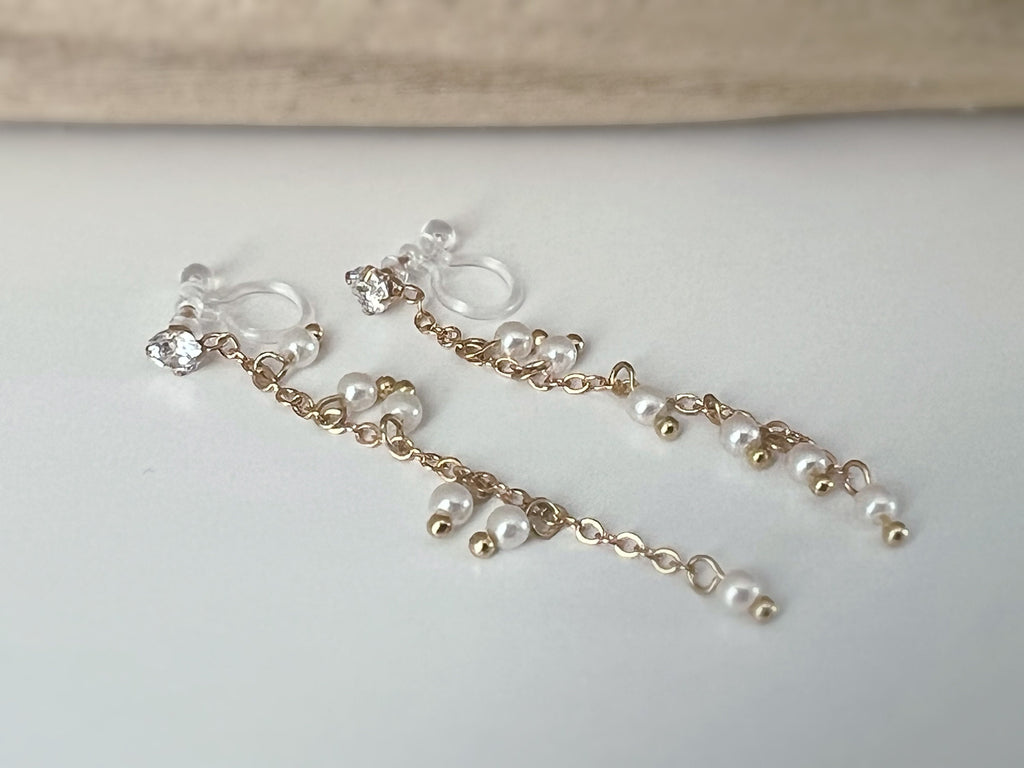 INVISIBLE clip earrings, mini zircon dangling ear clips, white pearls, gold chain. Daily jewelry for non-pierced ears
