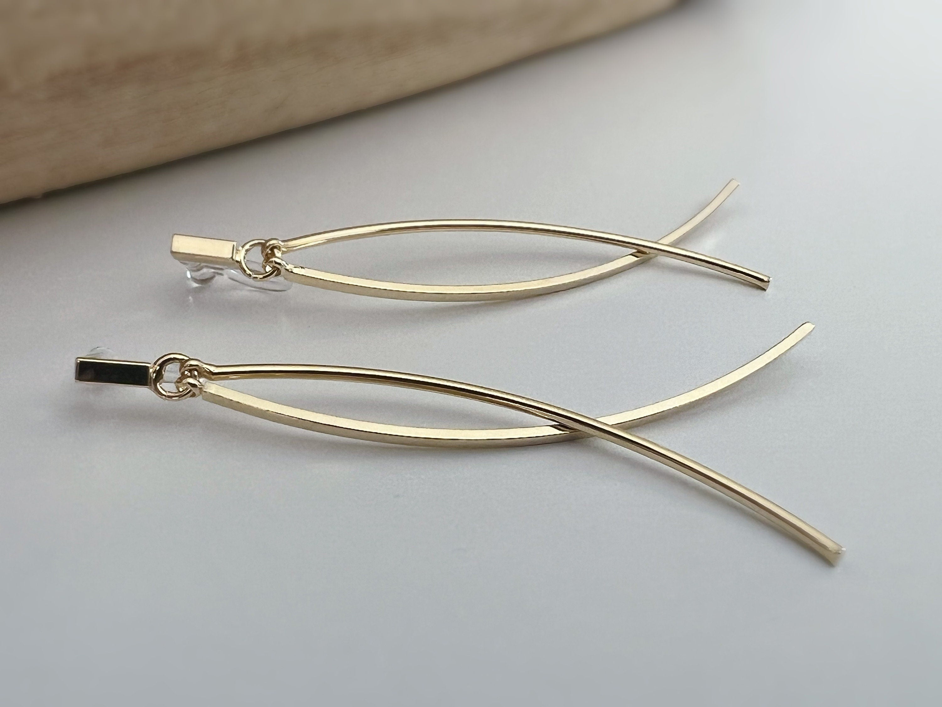Longues Boucles d'oreilles Clips INVISIBLES Mini rectangle avec Double barre pendantes Or/Argent. Clips d'oreilles confortable prêt à offrir