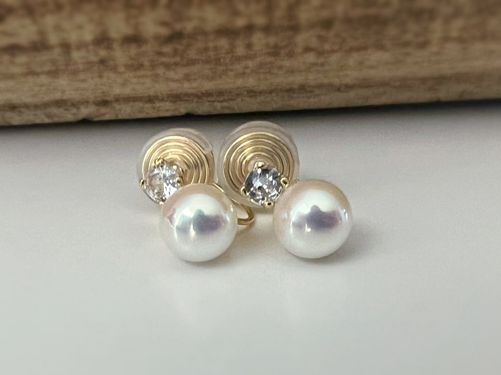 PAINLESS! CLIPS U spiral earrings gold plated White pearl 8mm Zircon 4MM. Comfortable ear clips.