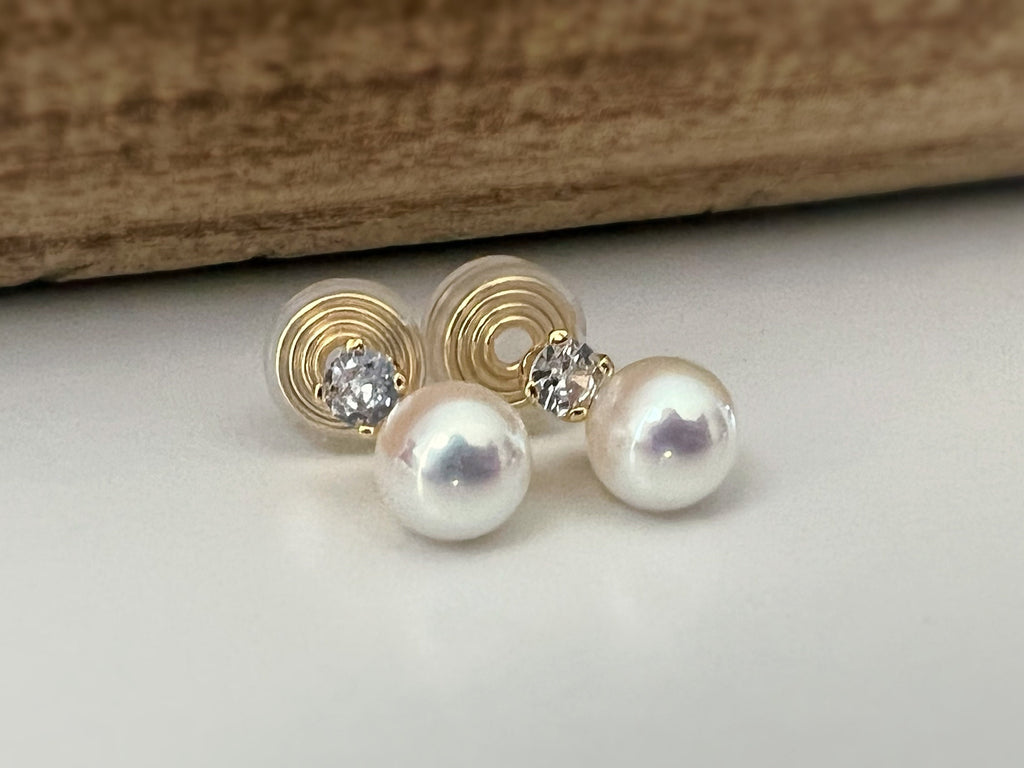 PAINLESS! CLIPS U spiral earrings gold plated White pearl 8mm Zircon 4MM. Comfortable ear clips.