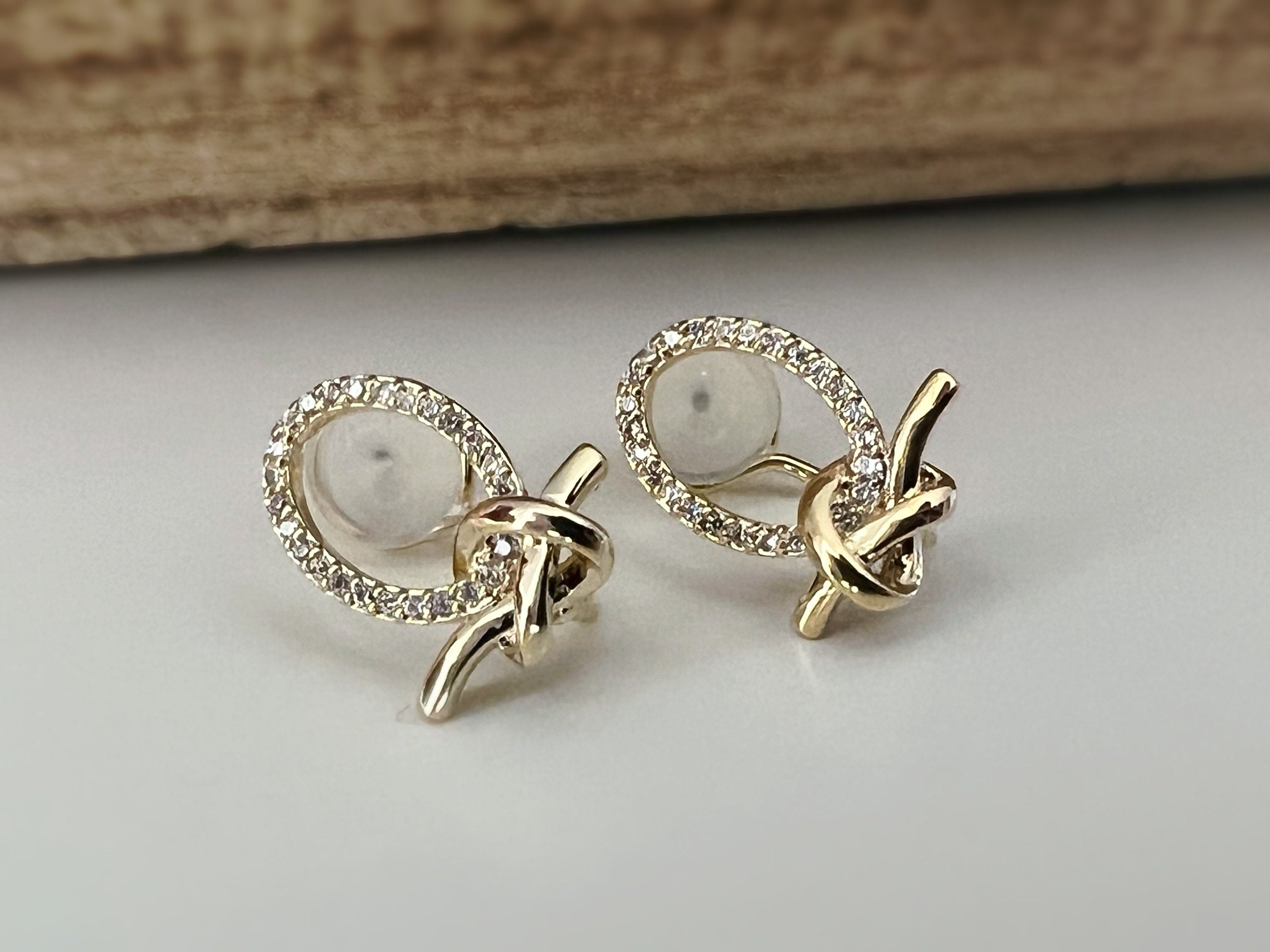 SANS DOULEUR ! Boucles d'oreilles CLIPS U nœud plaqué d'Or Ovale mini zircon. Clips d'oreilles confortable Boucles Délicates