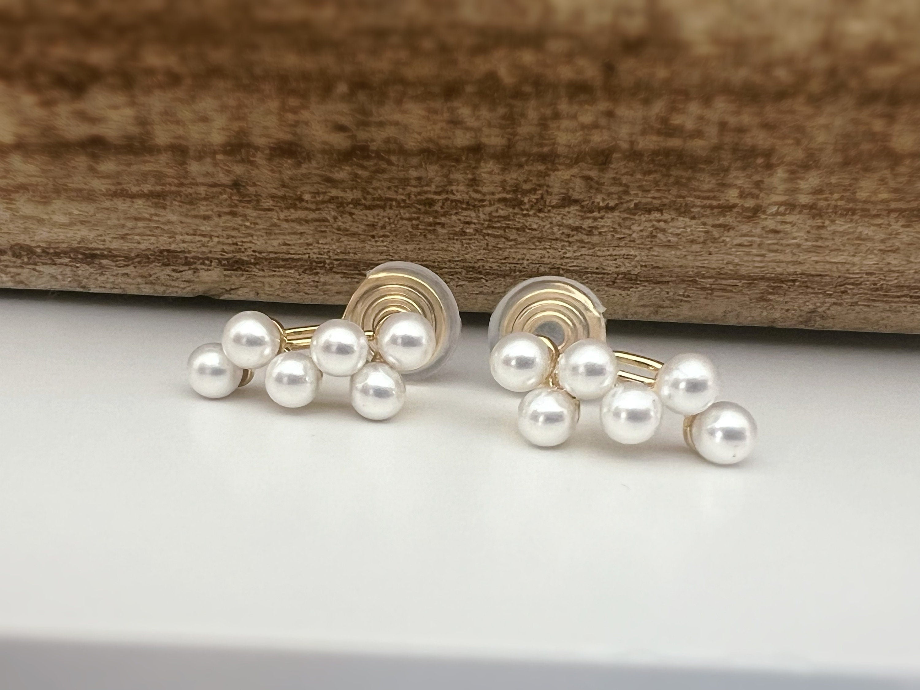 SANS DOULEUR ! Boucles d'oreilles CLIPS U spirale plaqué d'or Petites perles blanches grappe de raisins Clips d'oreilles confortable.