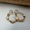 SANS DOULEUR ! 20mm Boucles d'oreilles CLIPS U Cercle torsadé Or Mat / Argent / Argent Mat. Clips d'oreilles confortable Boucles Délicates