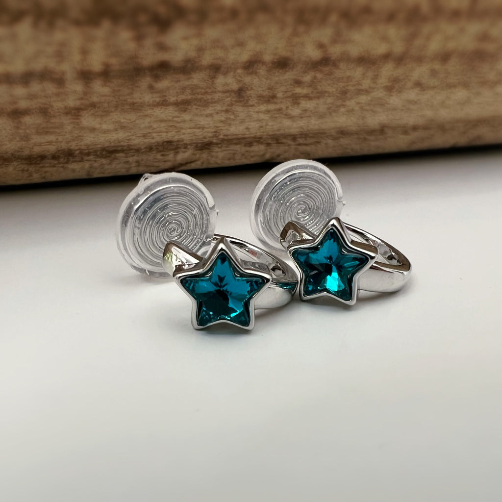 SANS DOULEUR ! Boucles d'oreilles CLIPS Petit cercle argent avec petit étoile bleu. Clips d'oreilles confortable Boucles Délicates