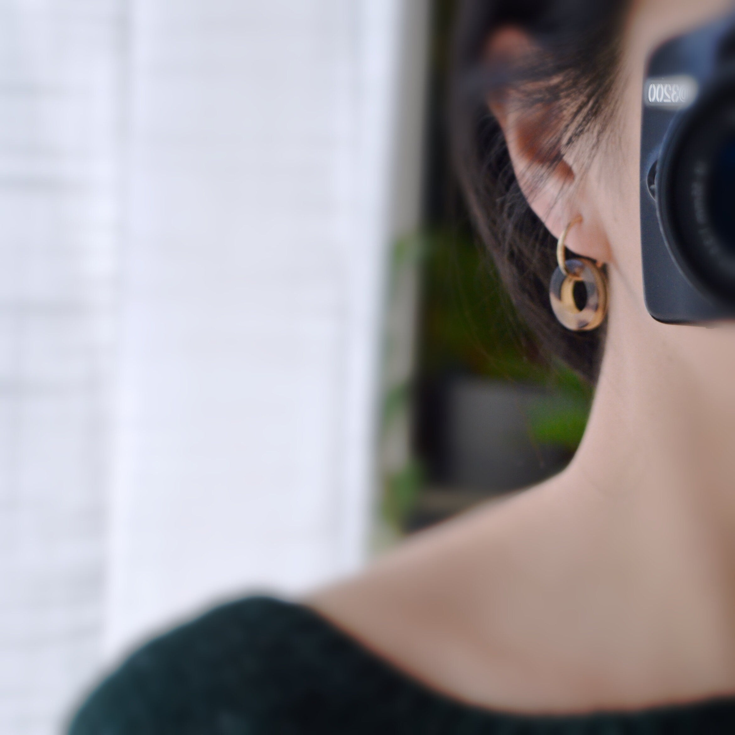 2 EN 1 Créoles Clips 18mm Or/ Argent Cercle écaille de tortue Marron. Clips d'oreilles Anneaux Or/ argent. Boucles d'oreilles.