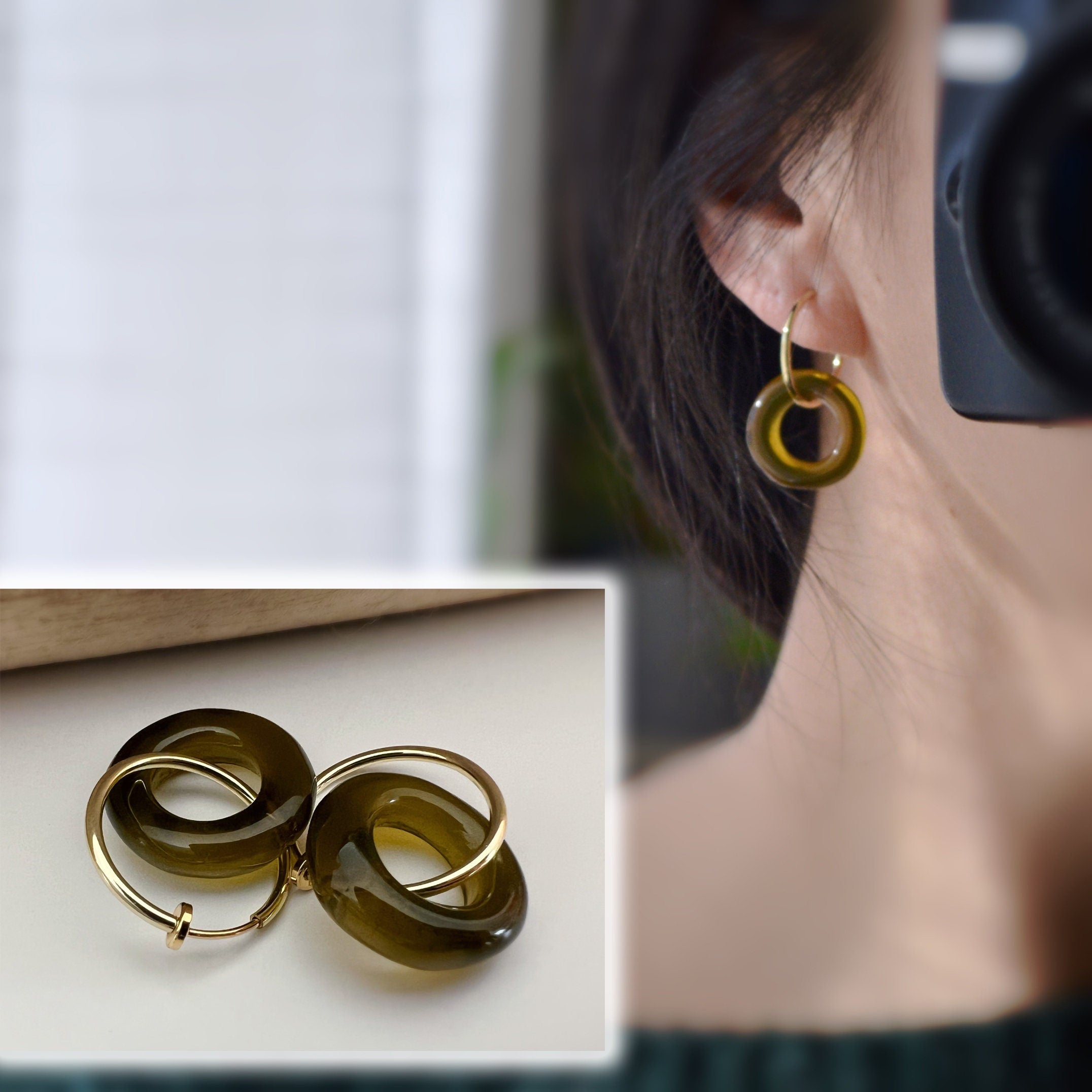 2 EN 1 Créoles Clips 20mm OR Cercle Violet / Vert paon / Beige / Marron. Clips d'oreilles Anneaux Or pour oreilles non percées.