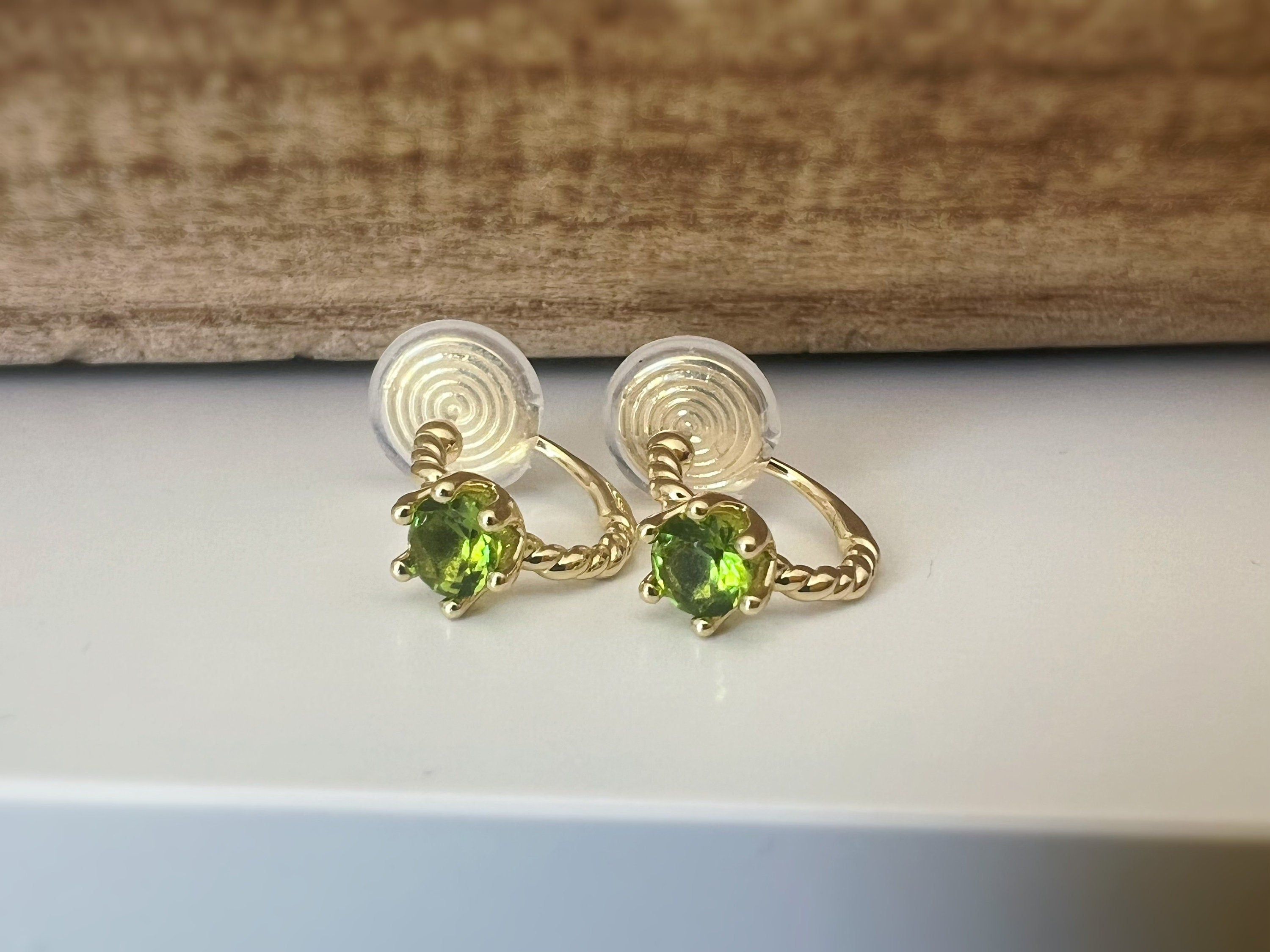 SANS DOULEUR ! Boucles d'oreilles CLIPS U spirale Cercle torsadé Pierre Zircon Rond Vert citron. Plaqué d'Or. Clips d'oreilles confortable