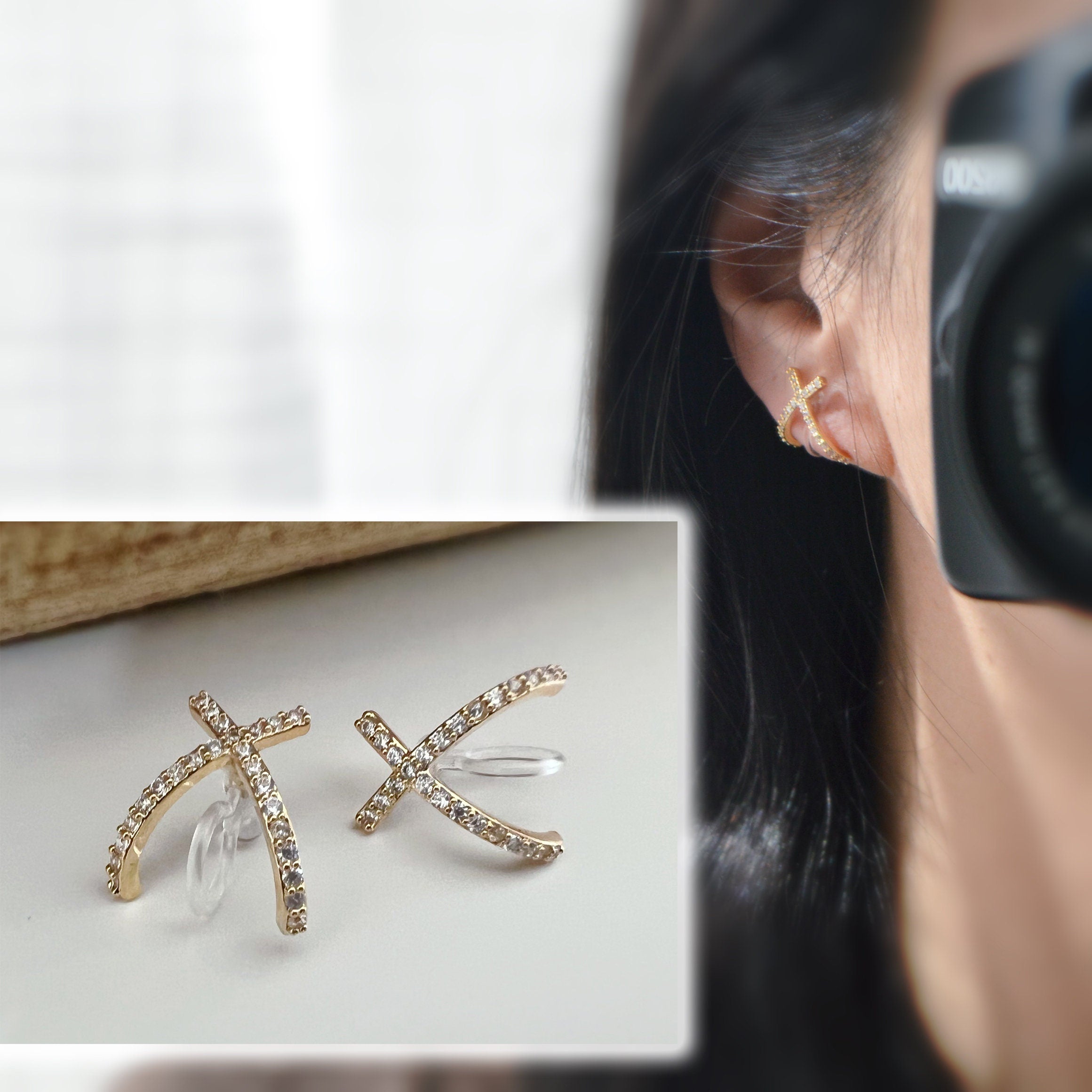 Cross mini zircon Clips Invisible gold color, Clips for non-pierced ears comfortable discreet delicate. Gifts Ready to give