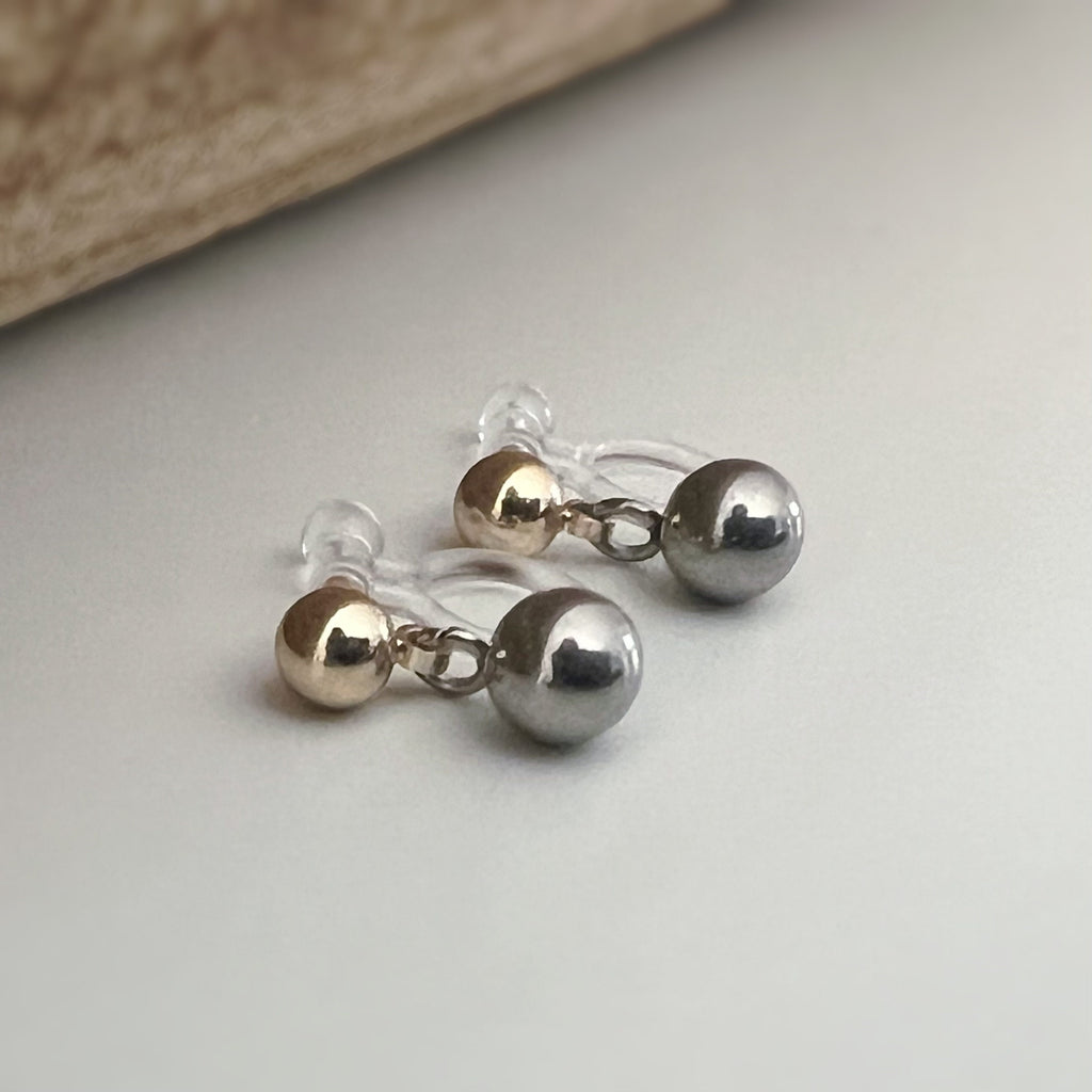 Boucles d'oreilles Clips INVISIBLES Double perle Argent et Or, Clips d'oreilles confortable bijoux minimaliste quotidien.