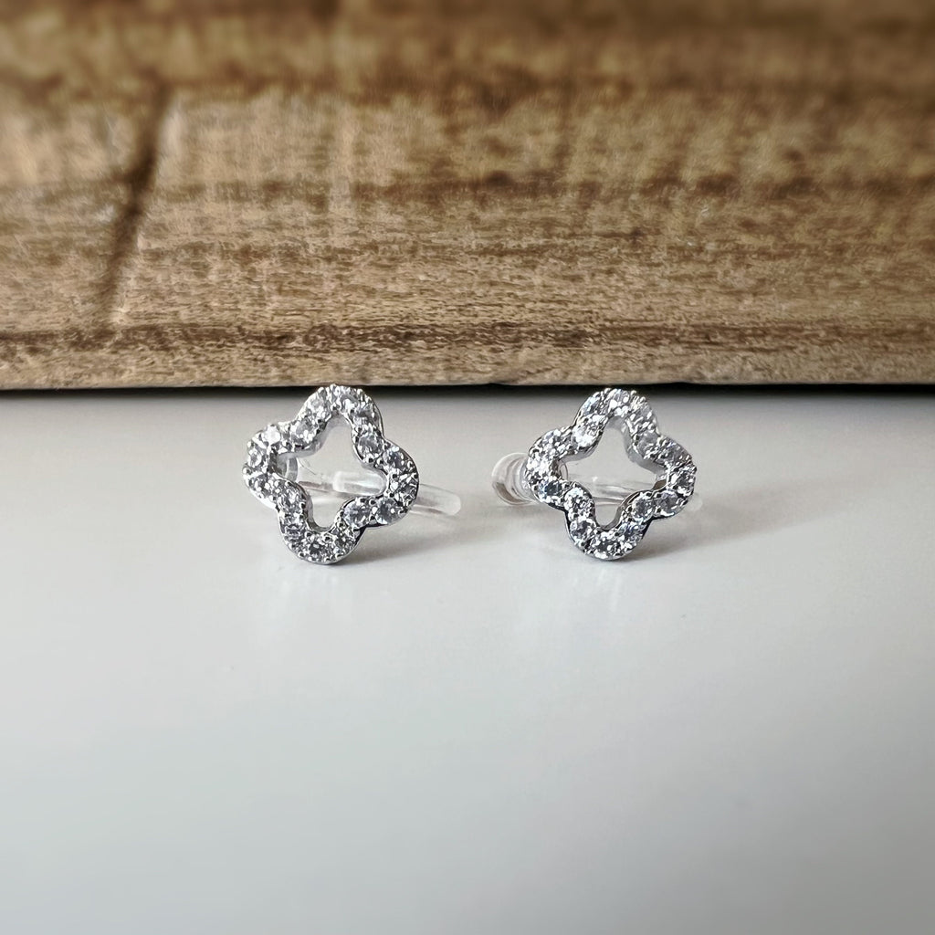 CLIPS d'oreilles invisibles Trèfle à 4 feuilles porte bonheur Noir/ Mini zircon Argent/ Argent creux Boucles d'oreilles confortable délicat