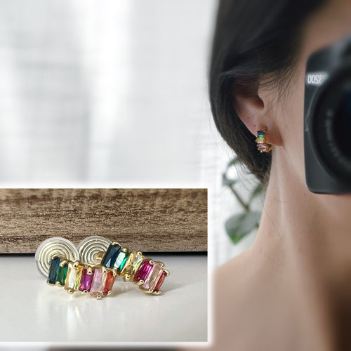 SANS DOULEUR ! Boucles d'oreilles CLIPS U spirale Cercle Mini Zircon rectangle coloré arc-en-ciel plaqué d'Or. Clips d'oreilles confortable.