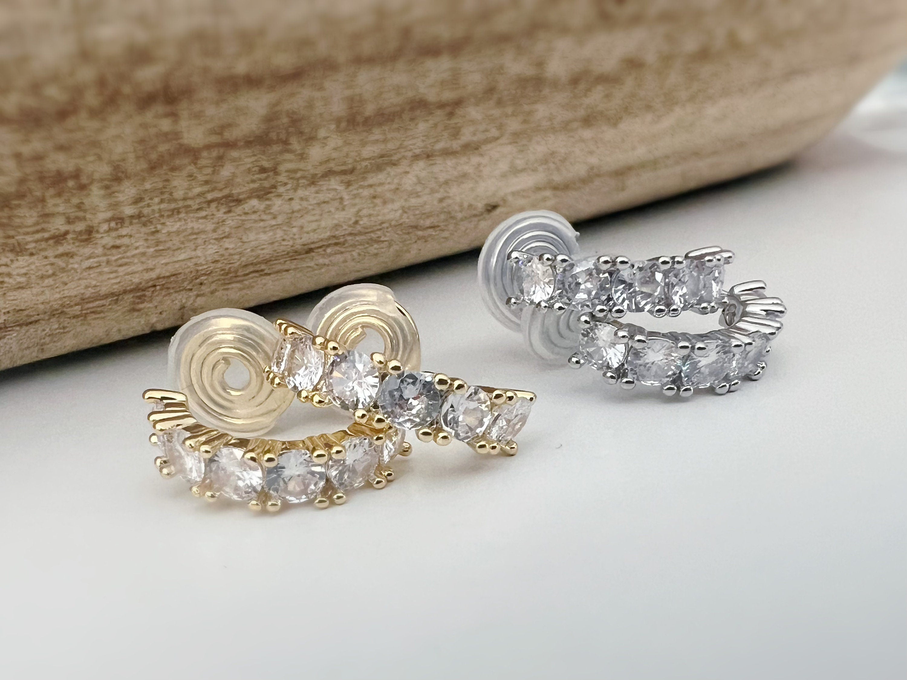 SANS DOULEUR ! Boucles d'oreilles CLIPS U spirale Cercle Petit Pierres Zircon Rond couleur Or / Argent. Clips d'oreilles confortable.