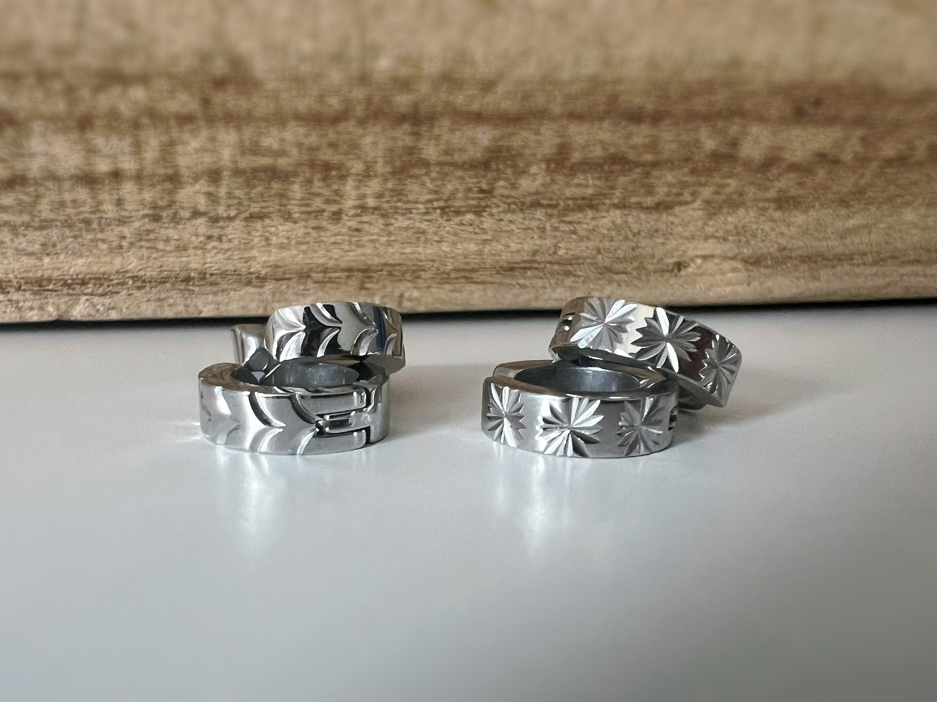 Boucles d'oreilles Rock CLIPS anneaux Argent givré Fleurs. Oreilles Non Percées. Bijoux quotidiens