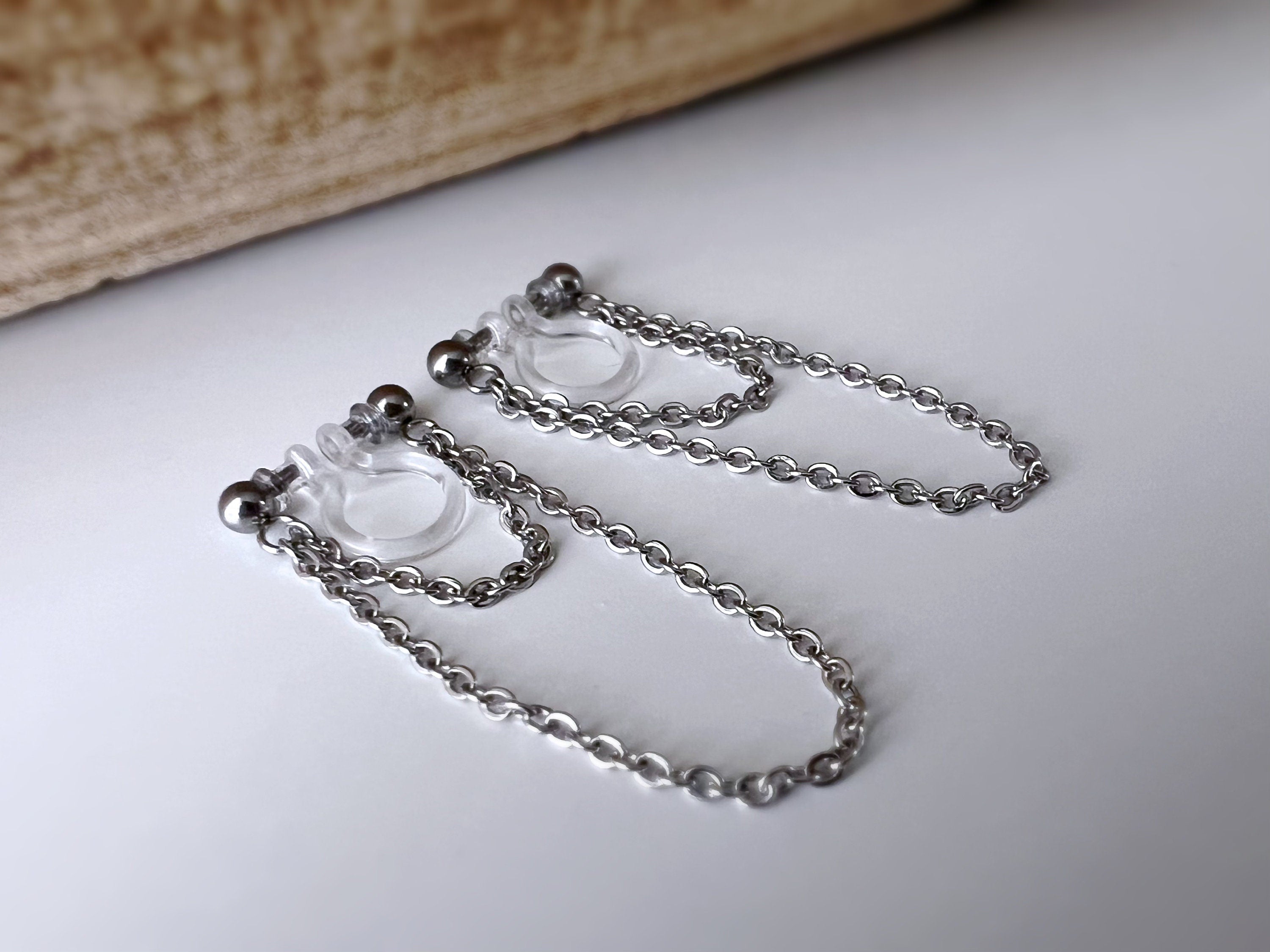 Boucles d'oreilles CLIPS INVISIBLE, Double Chaîne, Couleur Argent / Or, Clips d'oreilles pour oreilles non percées, tassel CLIPS.