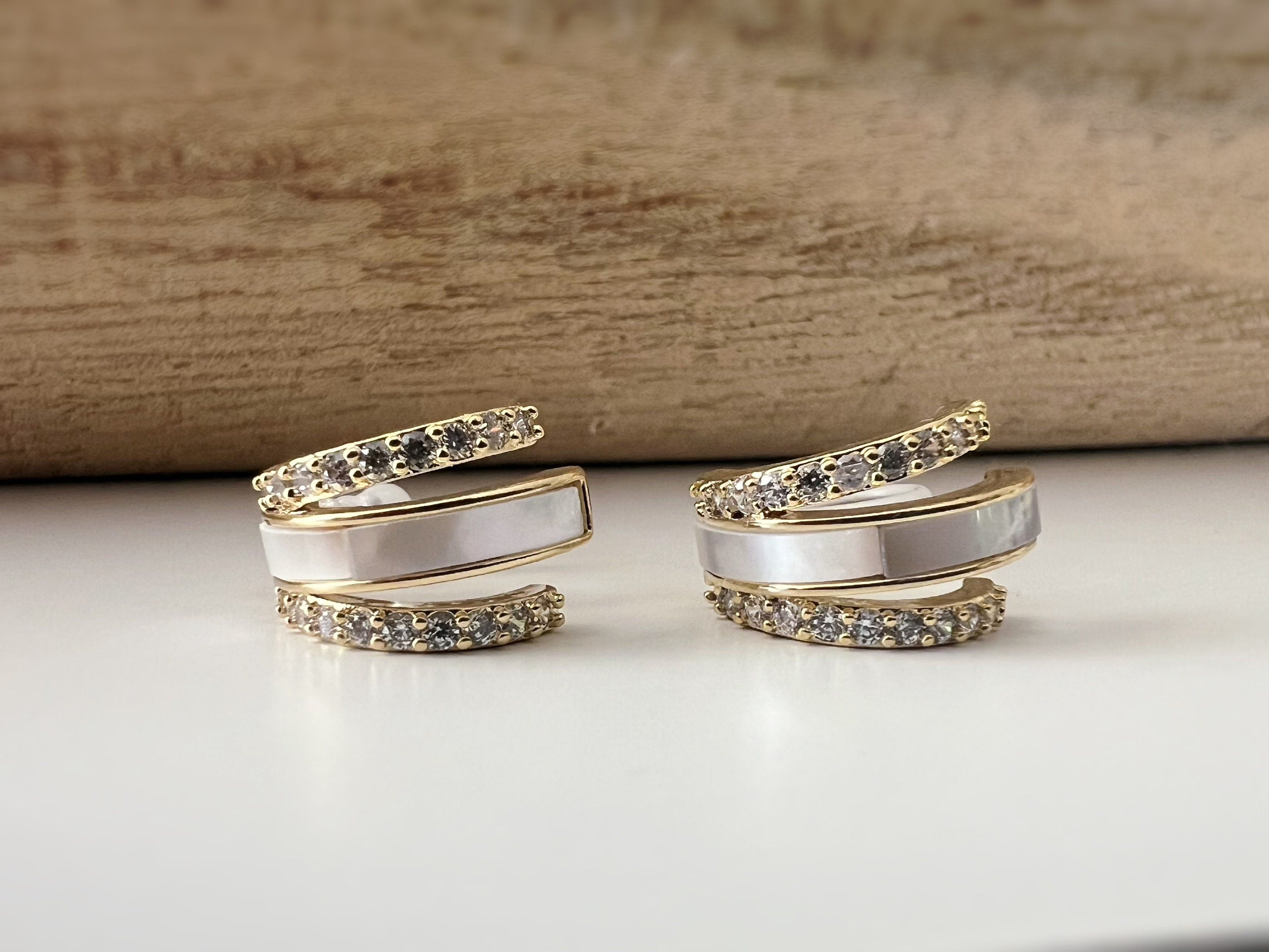 Boucles d'oreilles CLIPS résine invisible triple demi cercles mini zircon nacre blanche Oreilles Non Percées Bijoux quotidiens Prêt à offrir