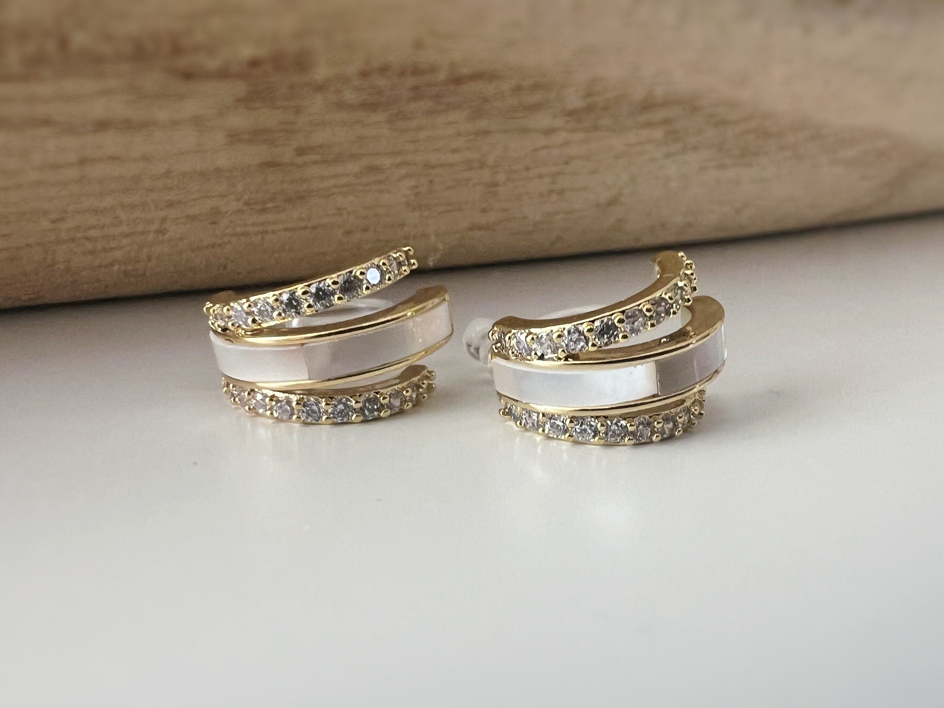 Boucles d'oreilles CLIPS résine invisible triple demi cercles mini zircon nacre blanche Oreilles Non Percées Bijoux quotidiens Prêt à offrir