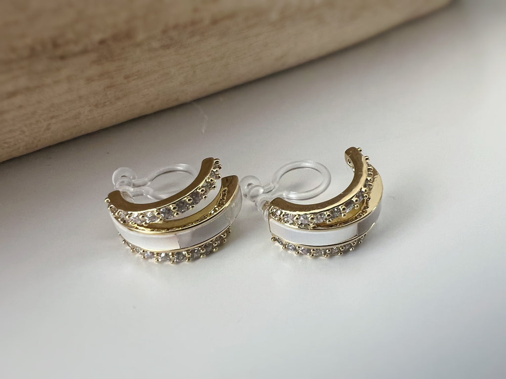 Boucles d'oreilles CLIPS résine invisible triple demi cercles mini zircon nacre blanche Oreilles Non Percées Bijoux quotidiens Prêt à offrir