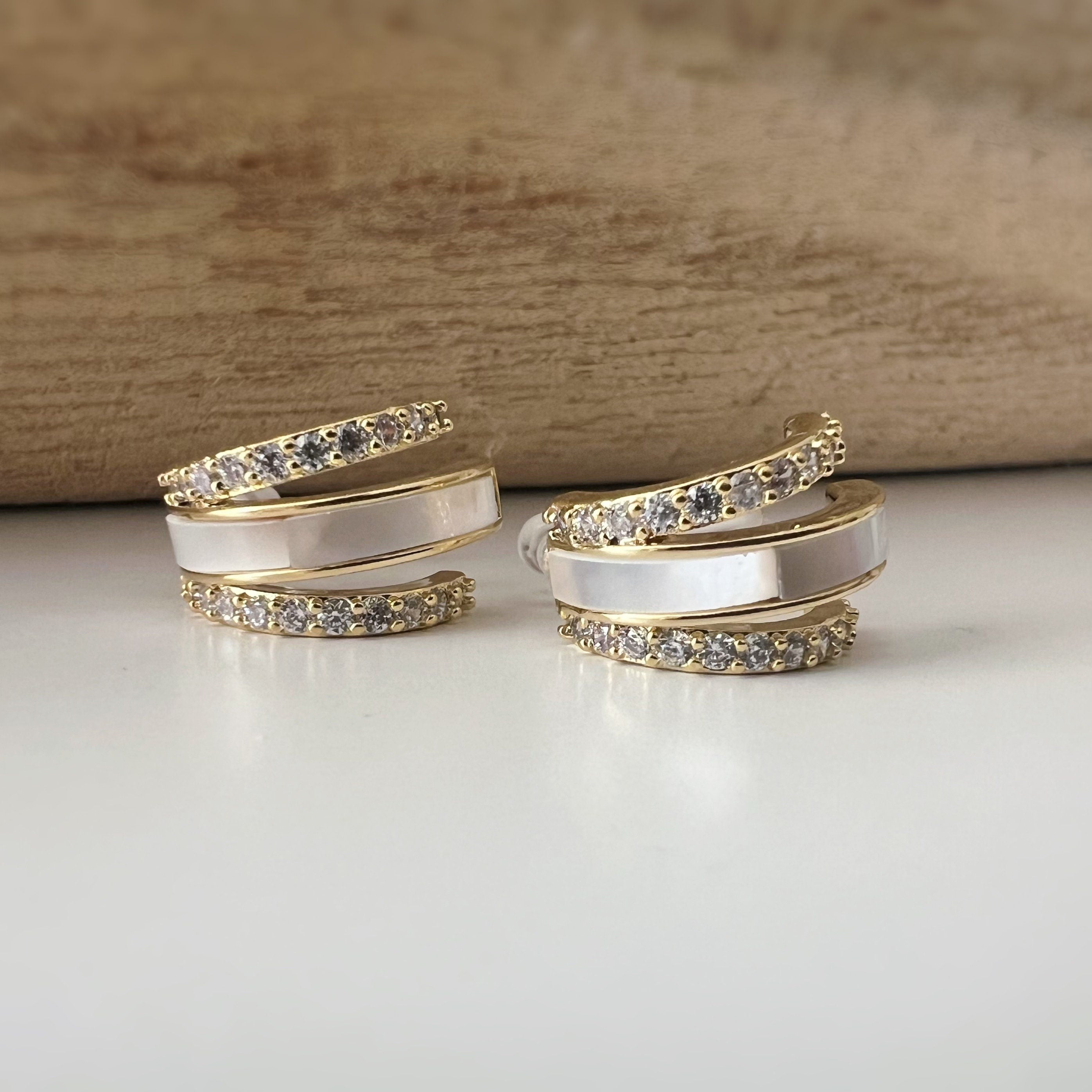 Boucles d'oreilles CLIPS résine invisible triple demi cercles mini zircon nacre blanche Oreilles Non Percées Bijoux quotidiens Prêt à offrir